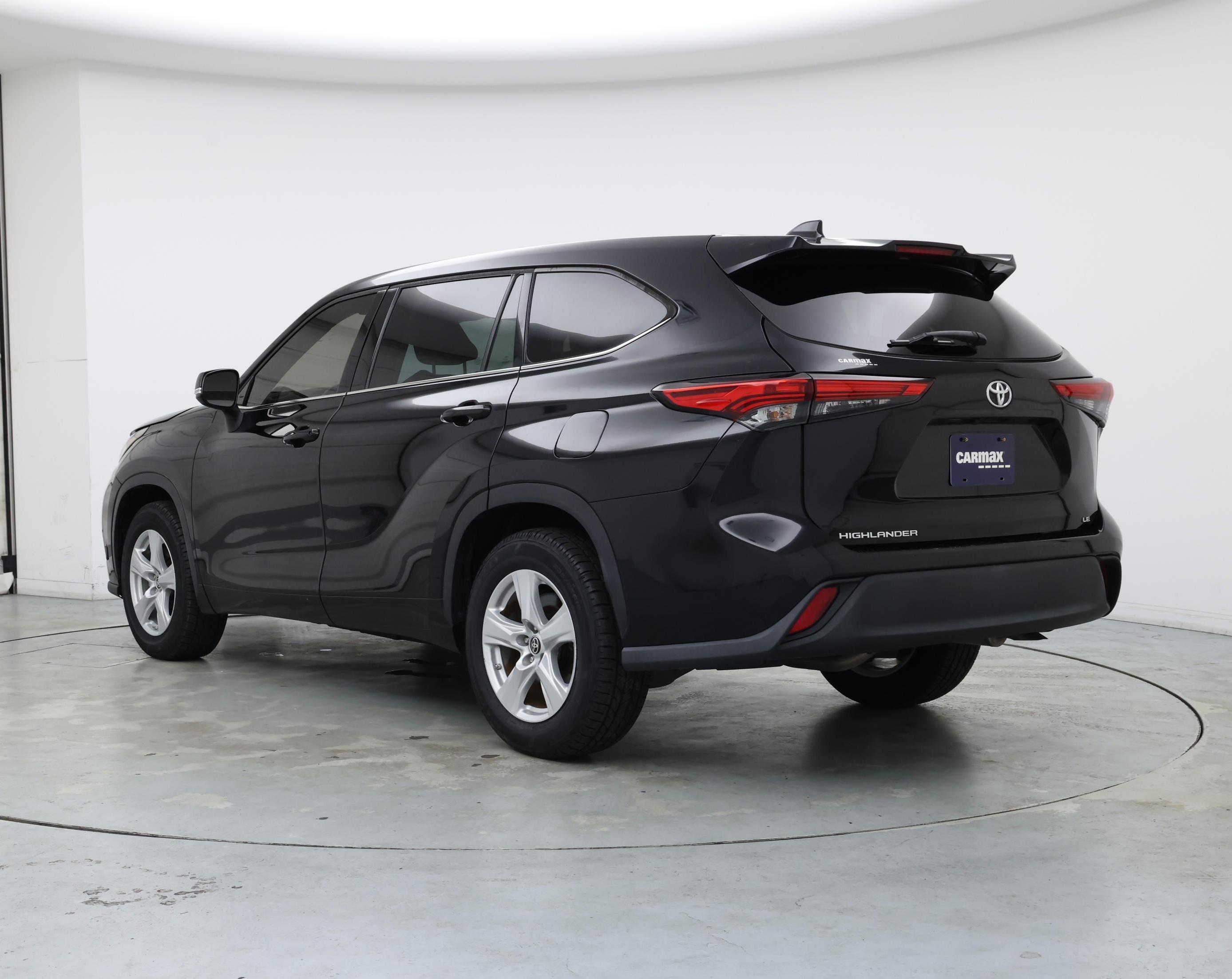 Thumbnail: 2021 Toyota Highlander - 2