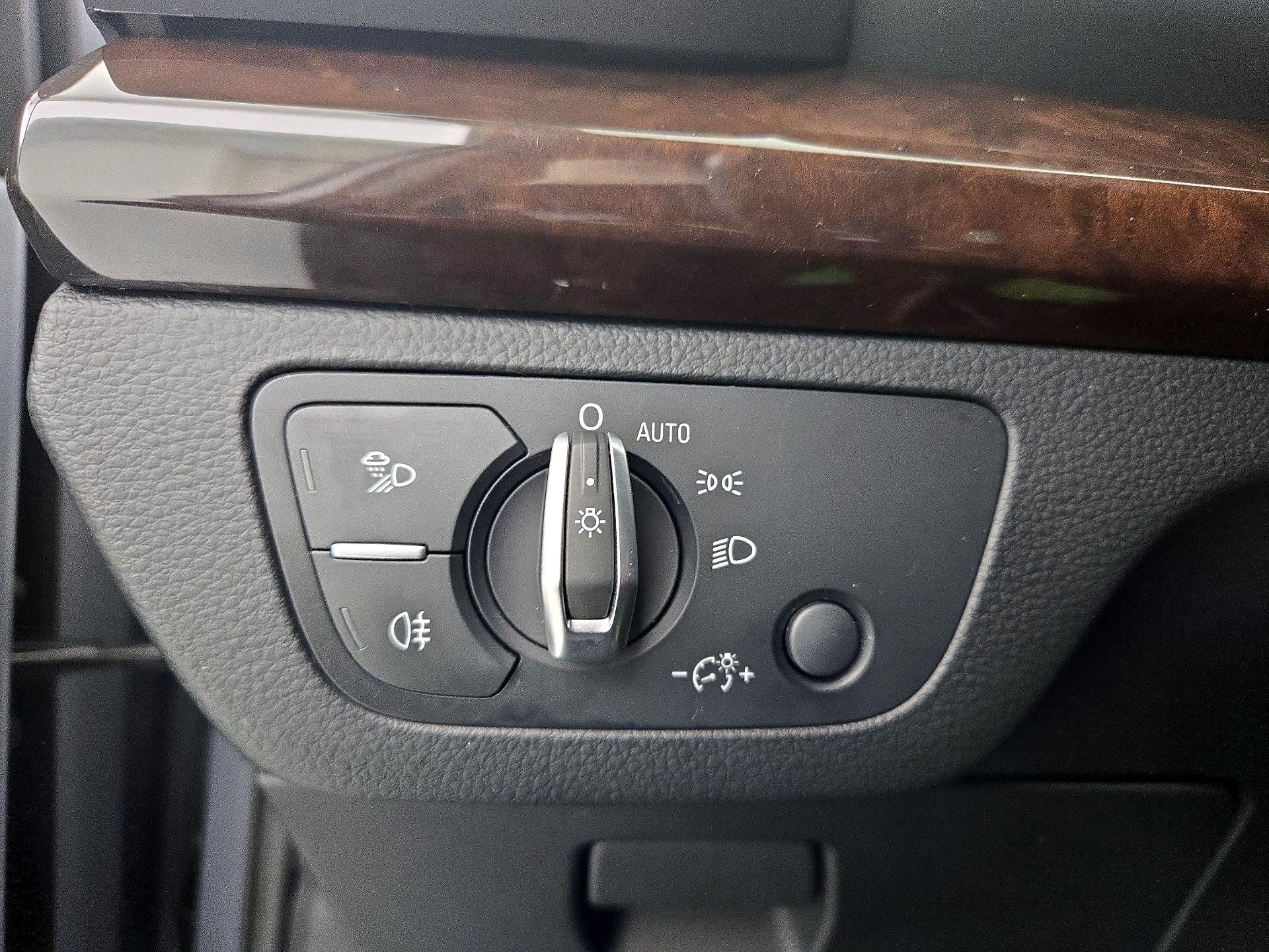 Thumbnail: 2019 Audi Q5 - 13