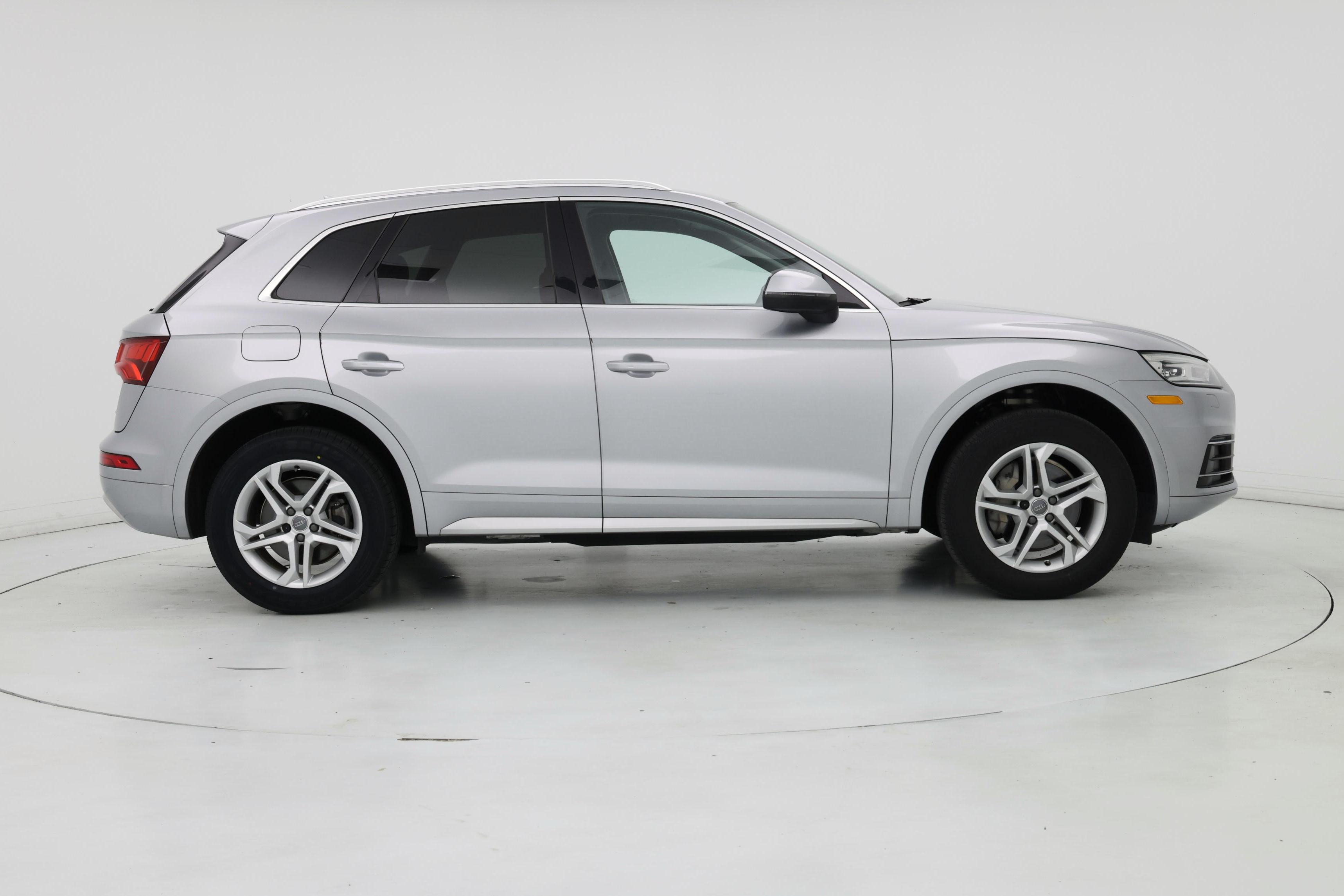 Thumbnail: 2019 Audi Q5 - 7
