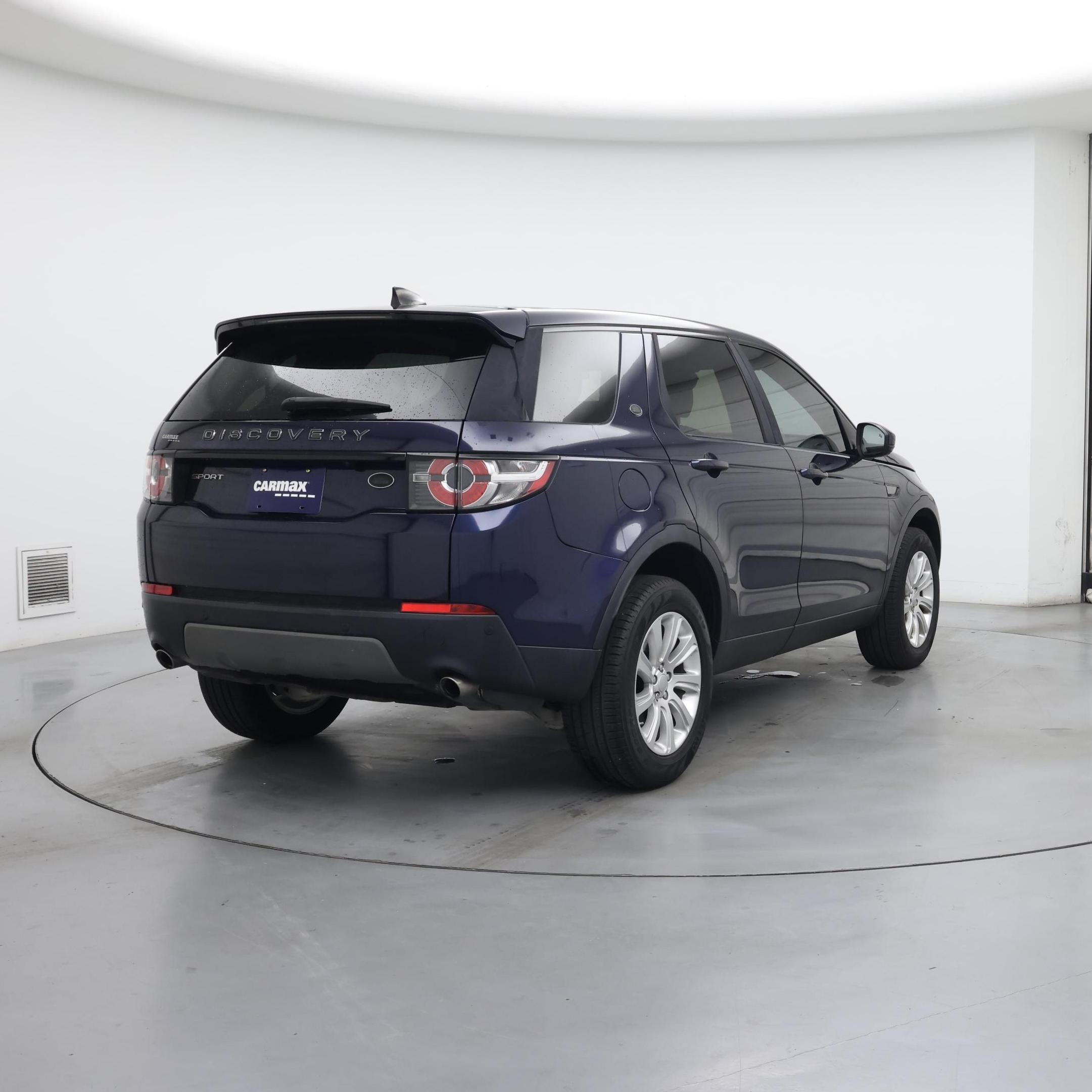 Thumbnail: 2019 Land Rover Discovery Sport - 8