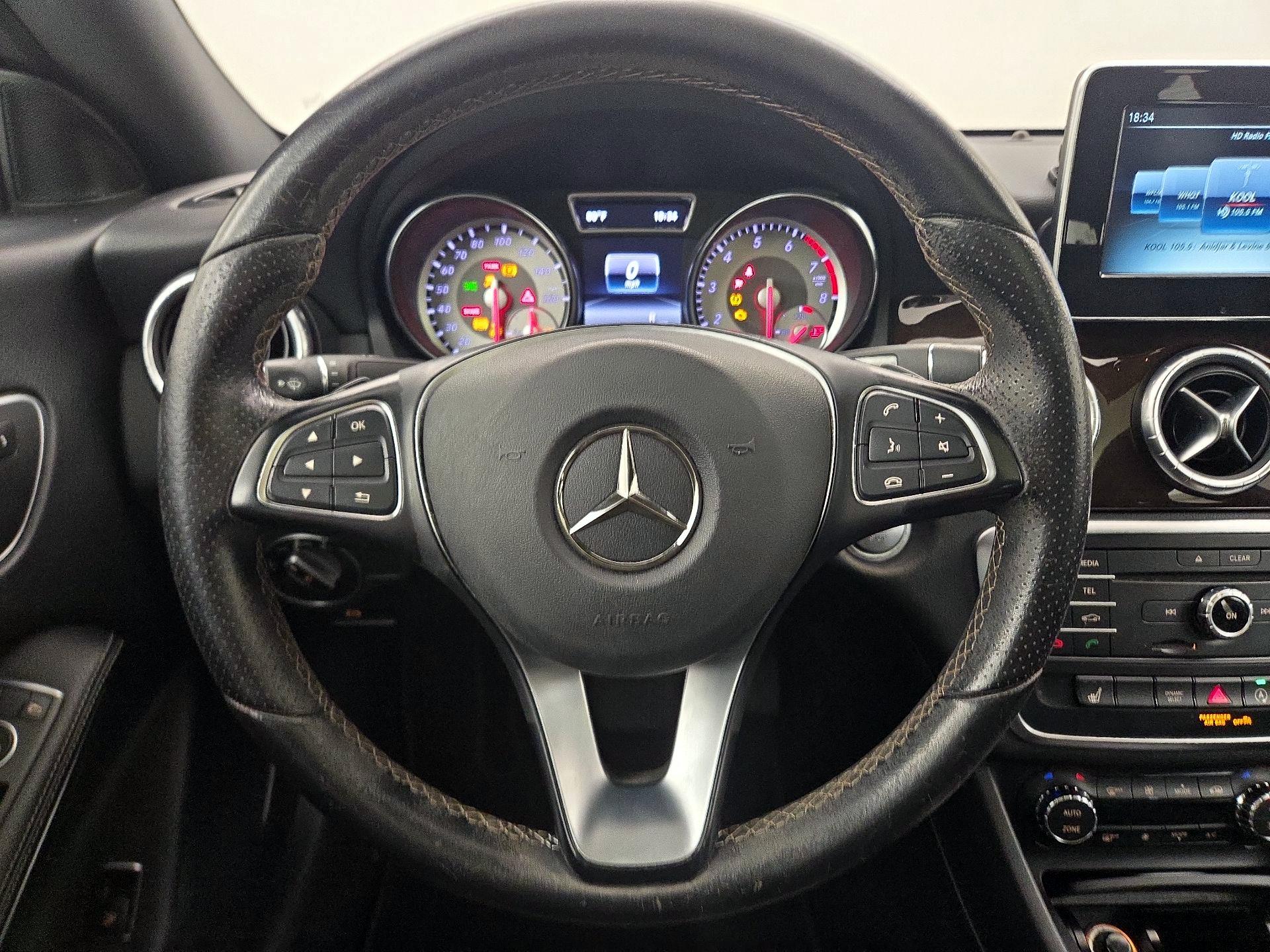Thumbnail: 2016 Mercedes-Benz CLA - 10