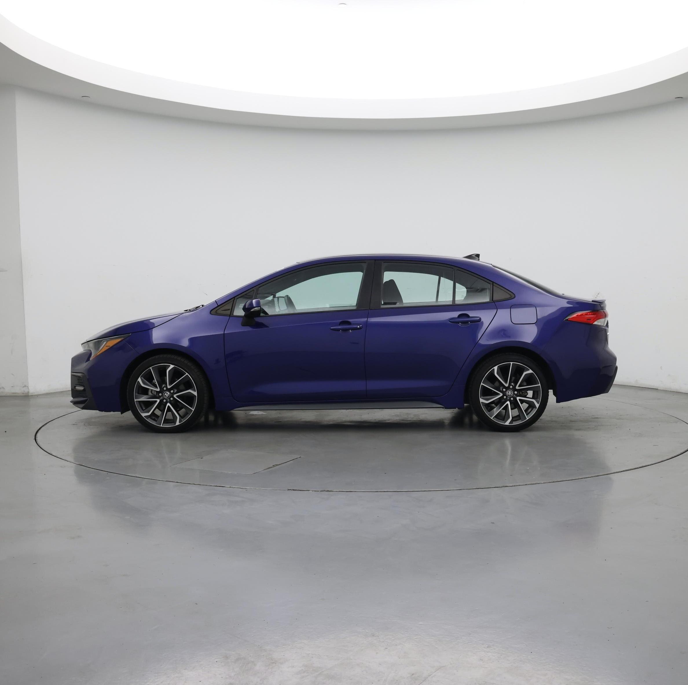 Thumbnail: 2022 Toyota Corolla - 3