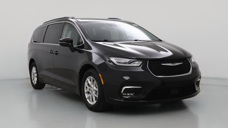 2022 Chrysler Pacifica Touring L Hero Image