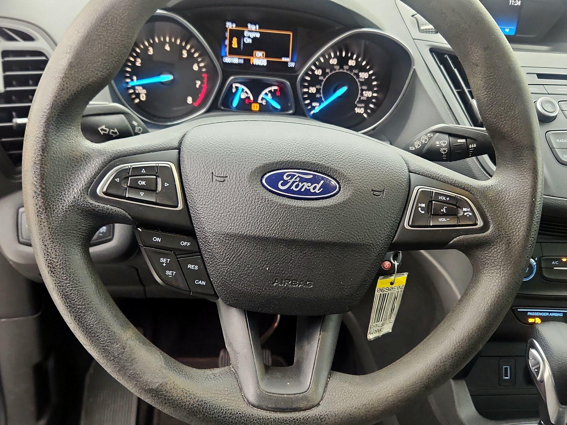 Thumbnail: 2017 Ford Escape - 10