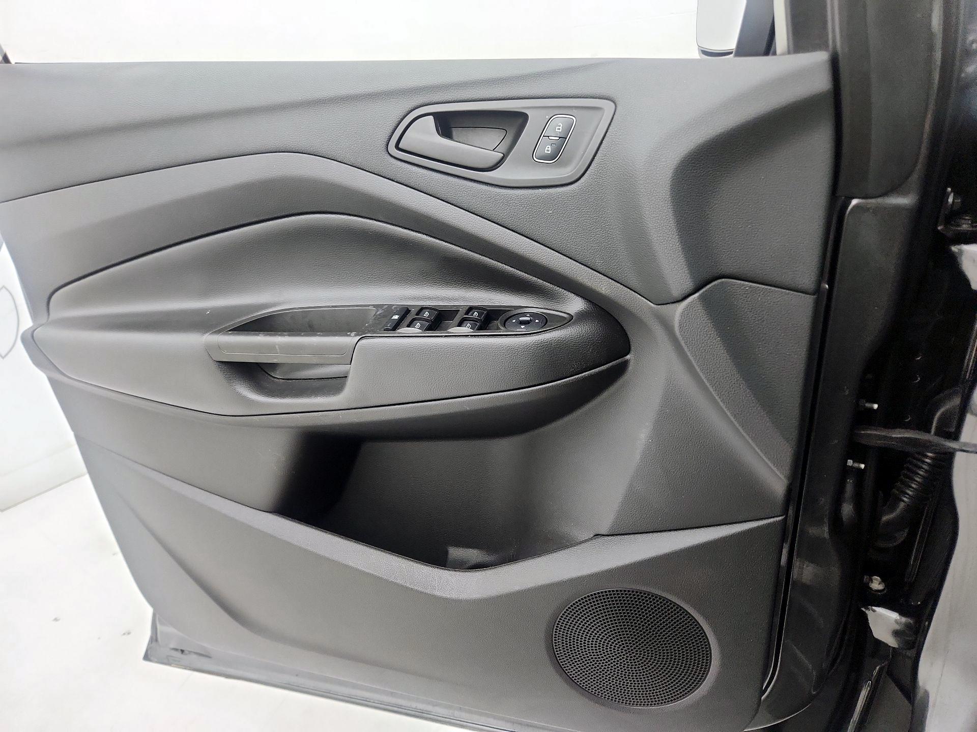 Thumbnail: 2017 Ford Escape - 12