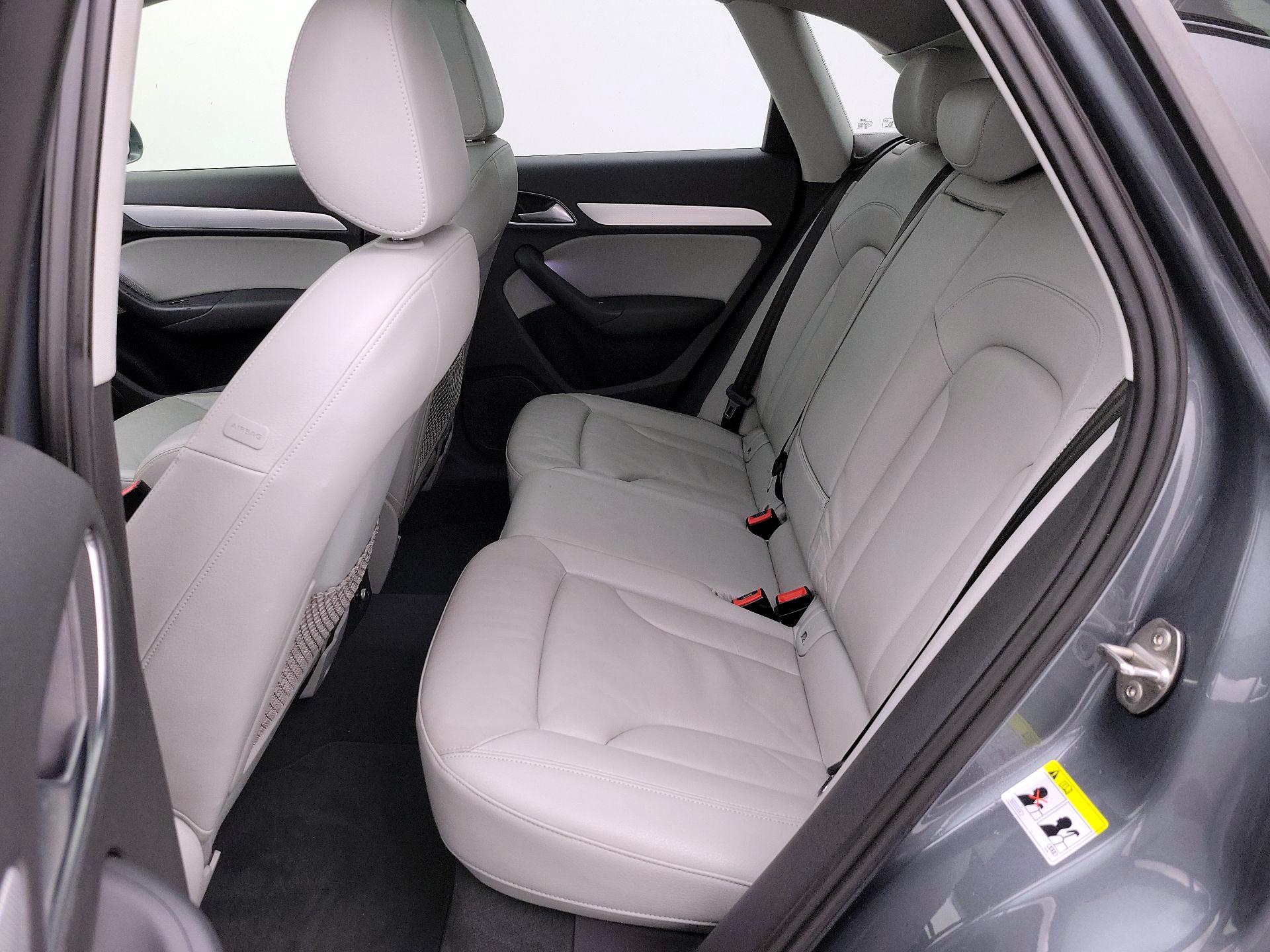 Thumbnail: 2015 Audi Q3 - 20
