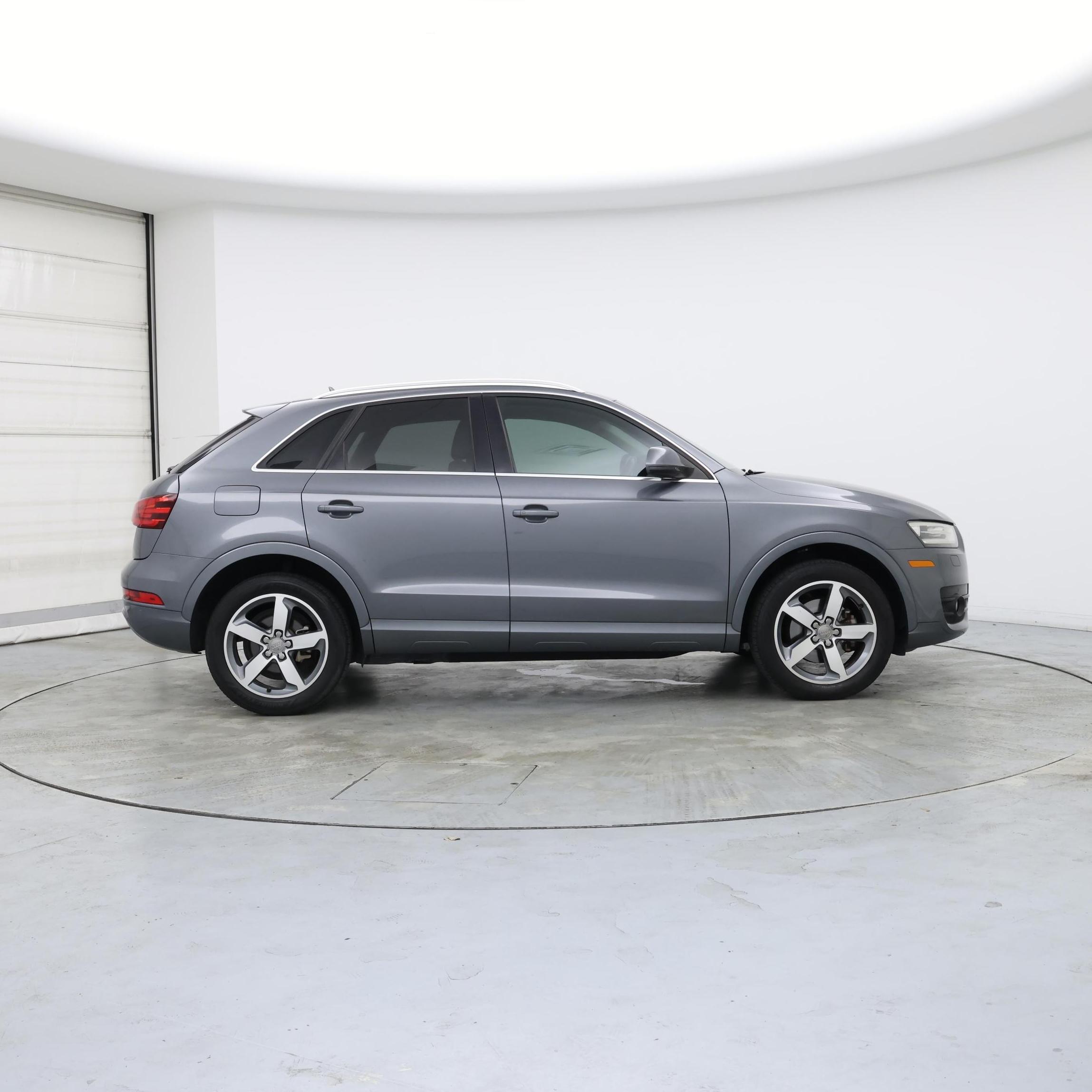 Thumbnail: 2015 Audi Q3 - 7