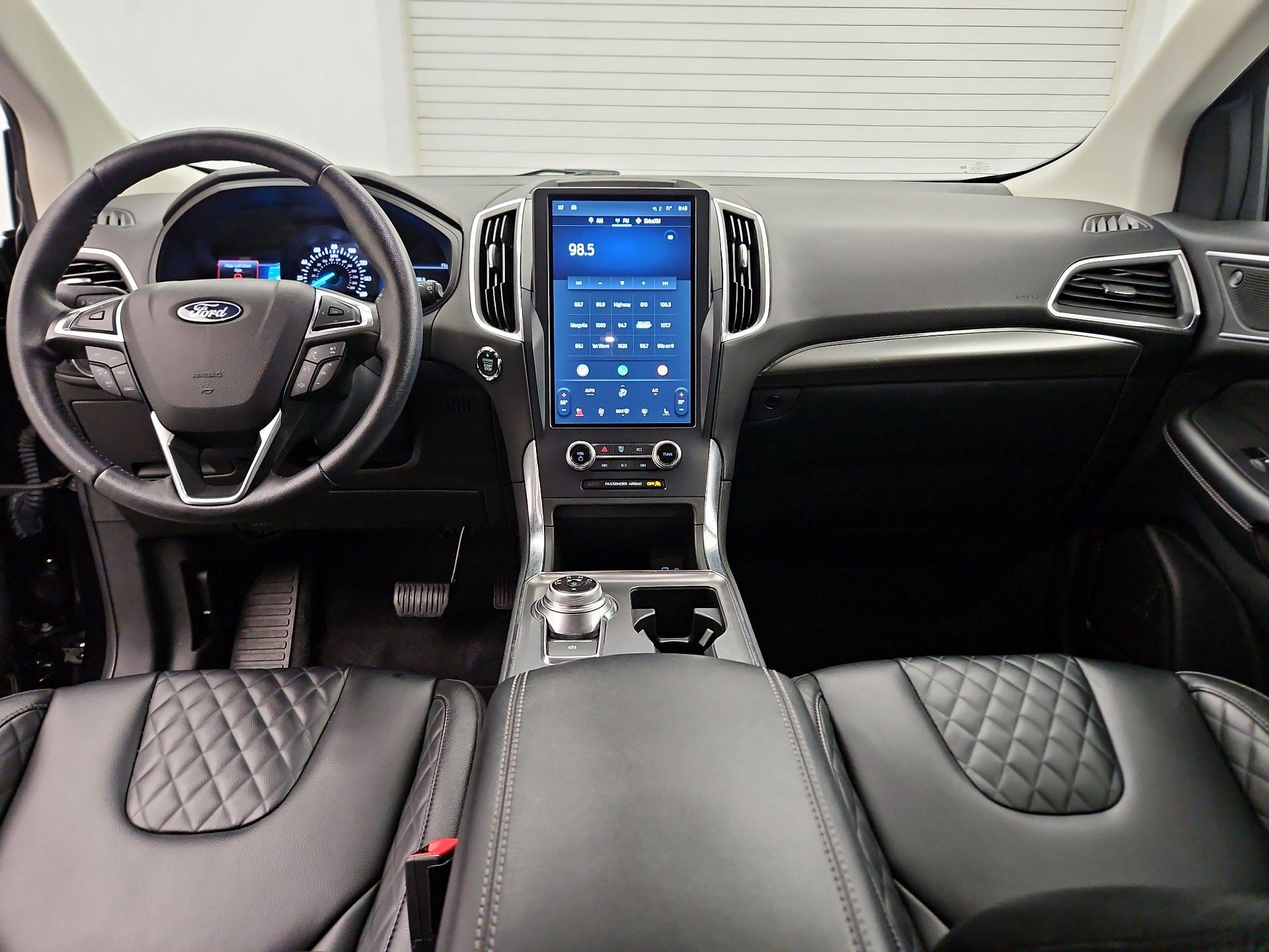 Thumbnail: 2023 Ford Edge - 9