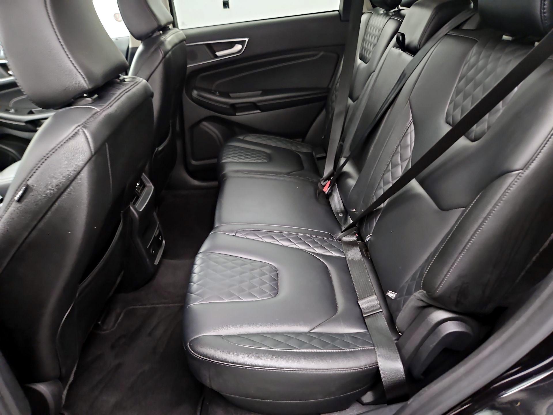 Thumbnail: 2023 Ford Edge - 18