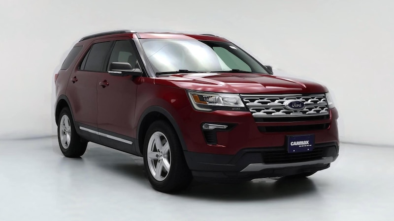 2019 Ford Explorer XLT Hero Image