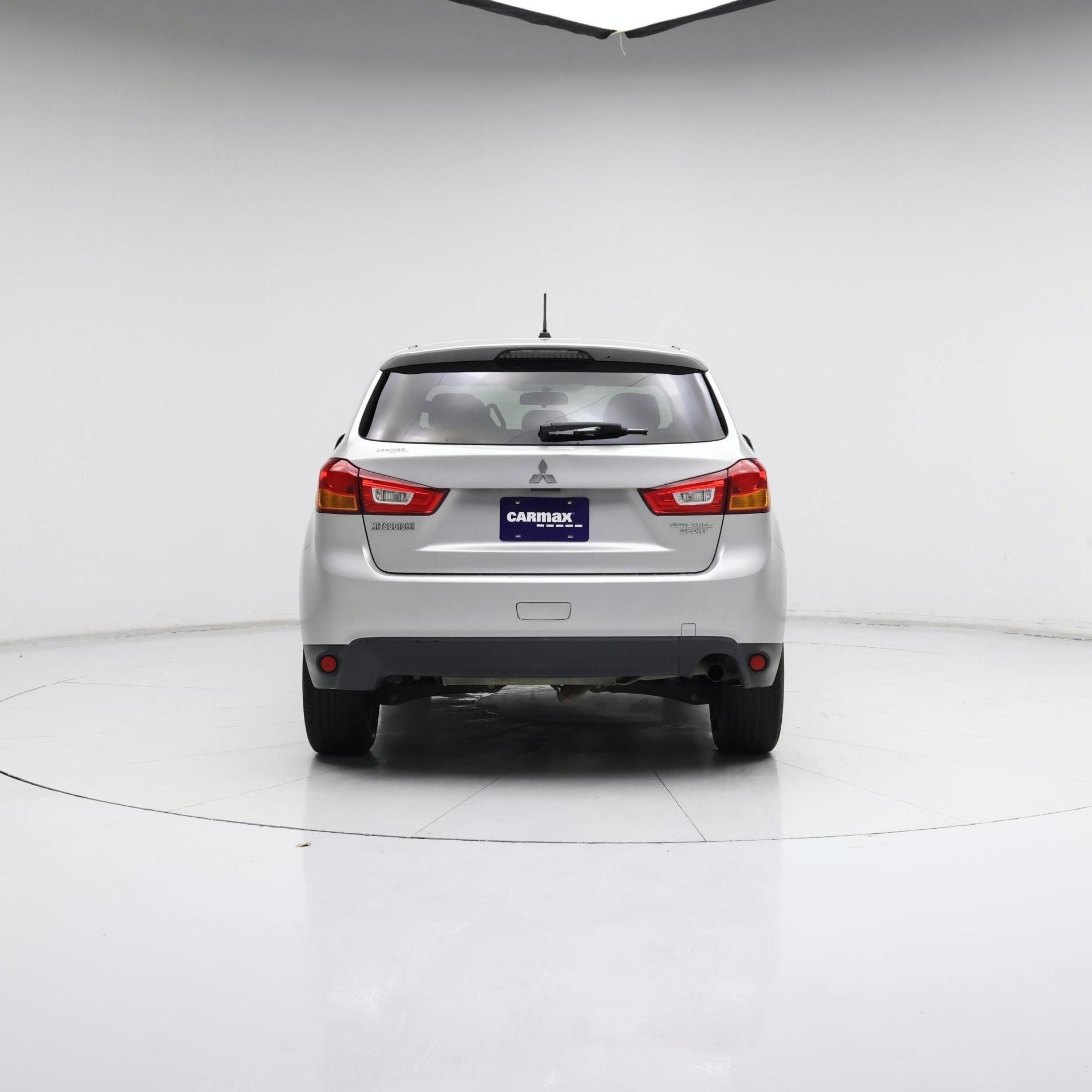 Thumbnail: 2015 Mitsubishi Outlander Sport - 6