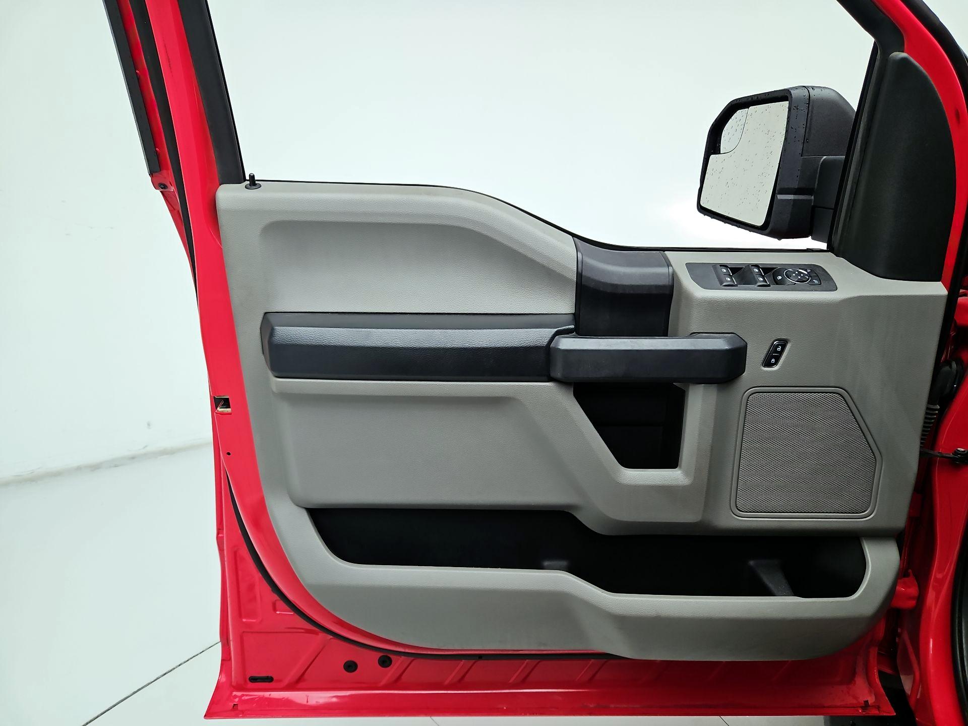 Thumbnail: 2018 Ford F-150 - 12