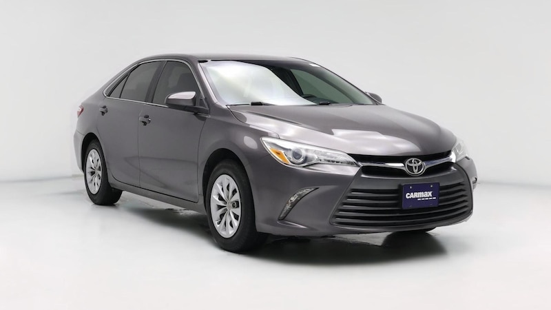 2015 Toyota Camry LE Hero Image