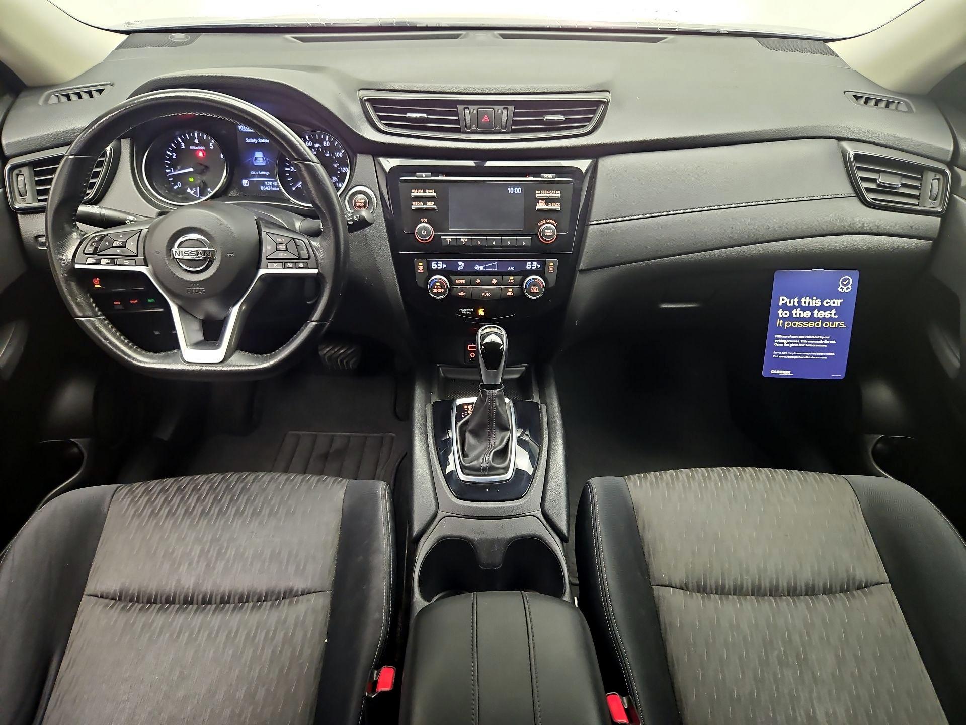 Thumbnail: 2017 Nissan Rogue - 9