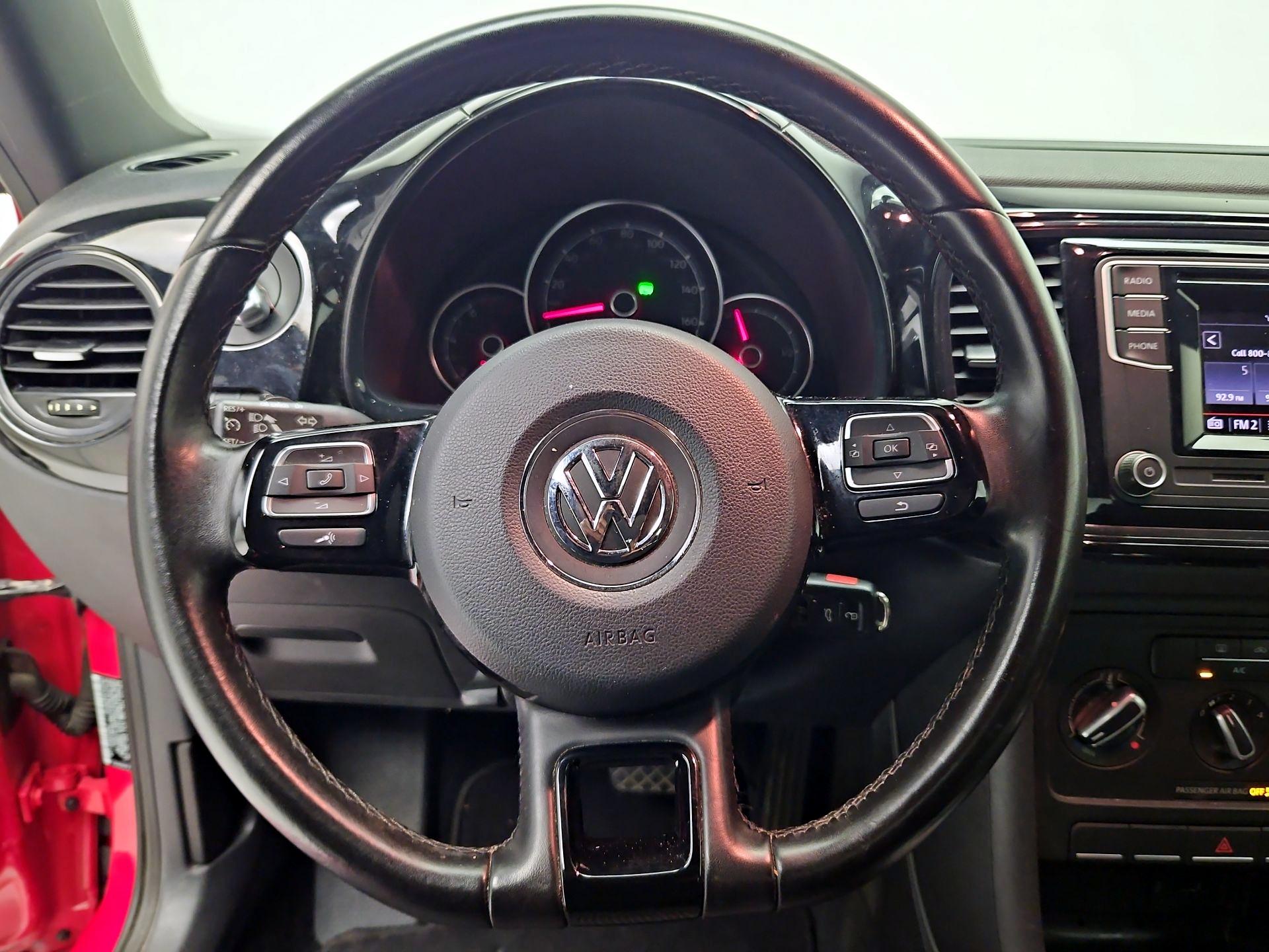 Thumbnail: 2019 Volkswagen Beetle - 10