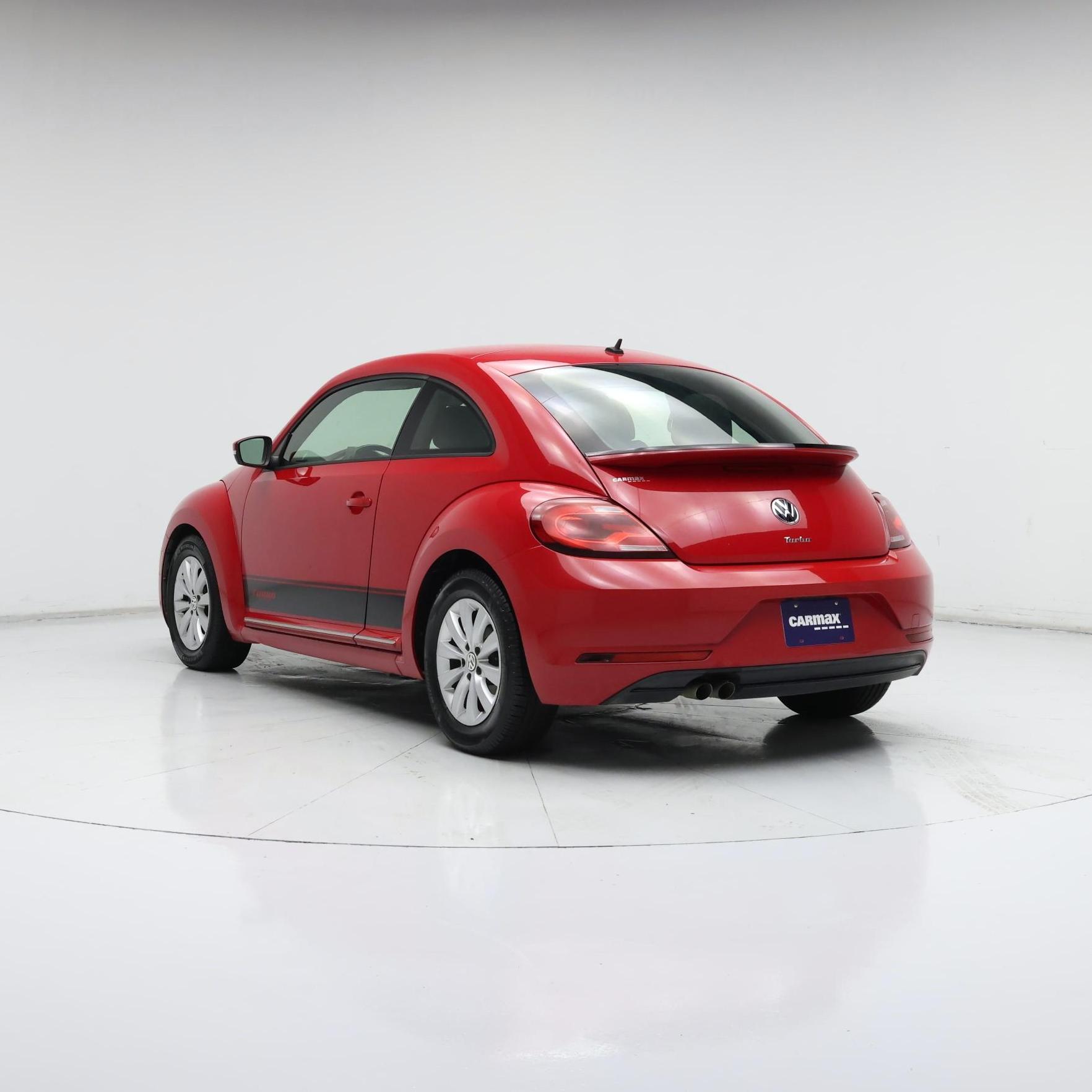 Thumbnail: 2019 Volkswagen Beetle - 2