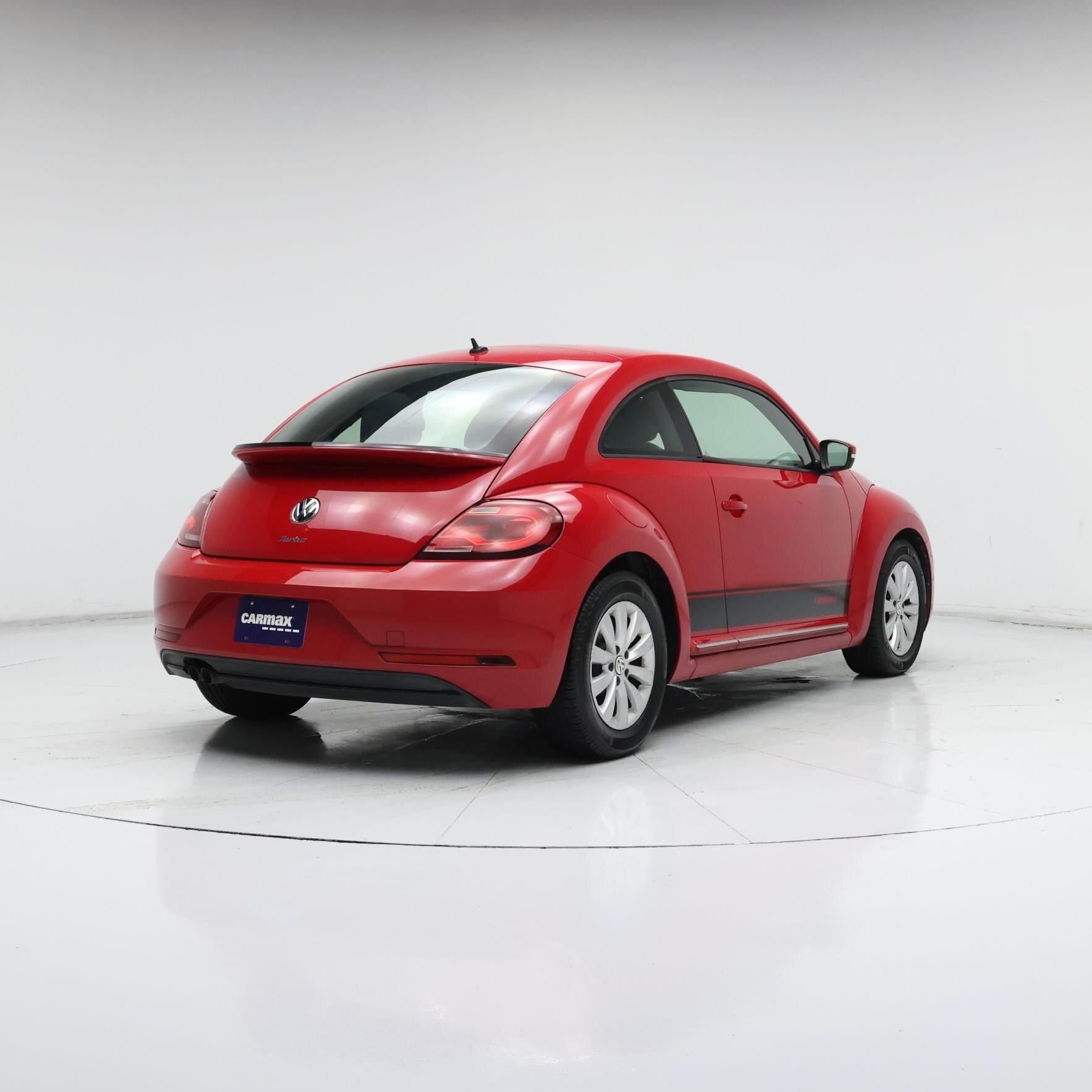 Thumbnail: 2019 Volkswagen Beetle - 8