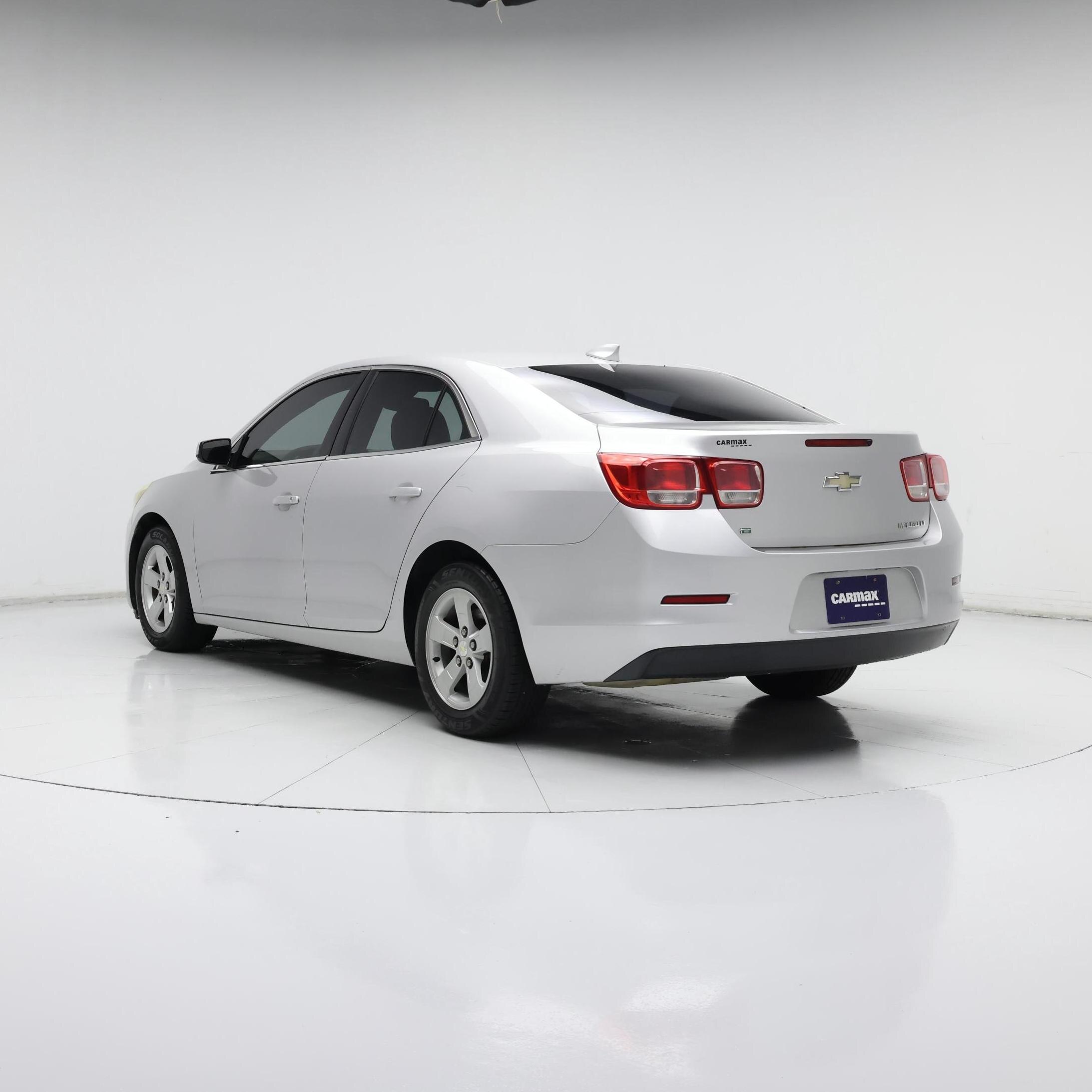Thumbnail: 2016 Chevrolet Malibu - 2