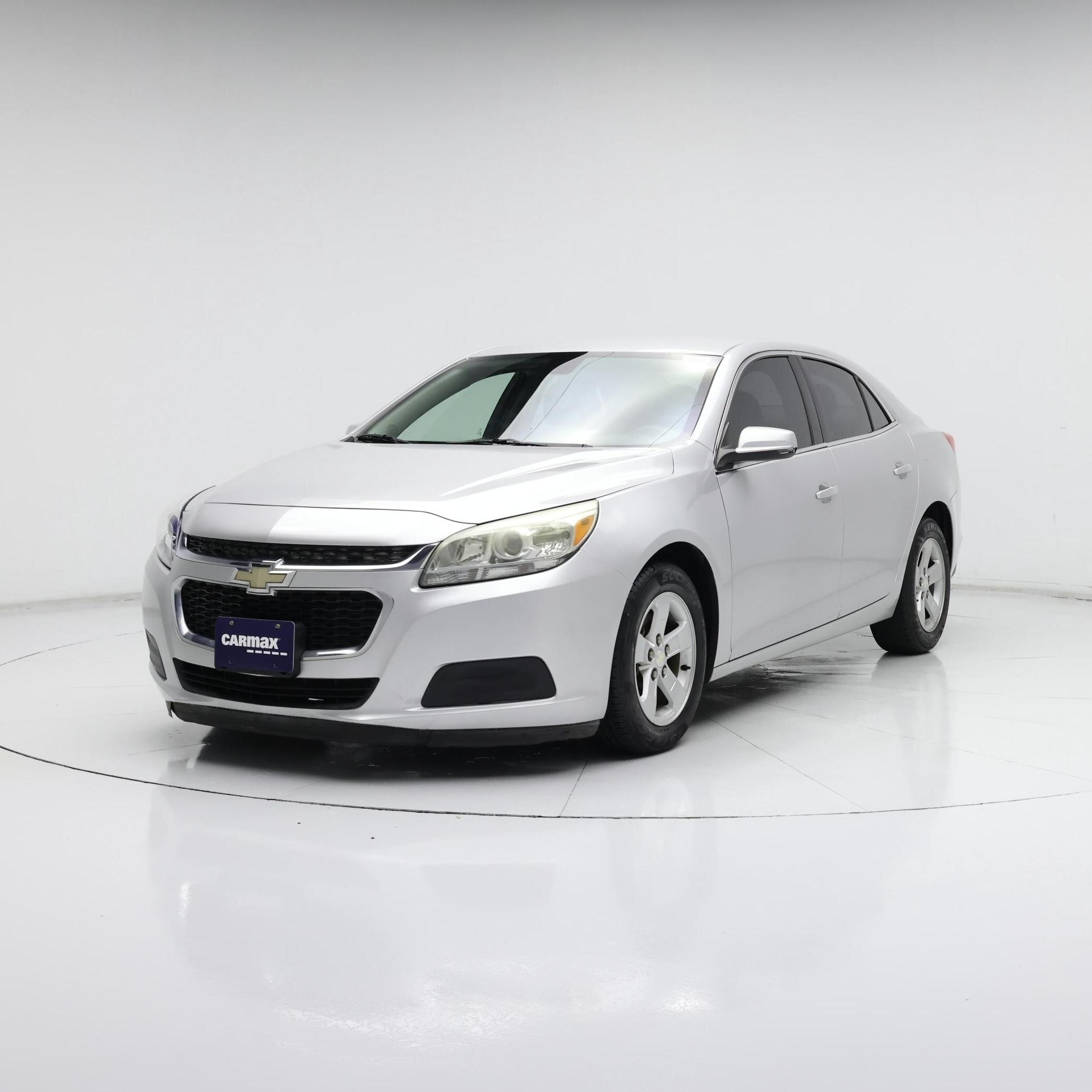Thumbnail: 2016 Chevrolet Malibu - 4