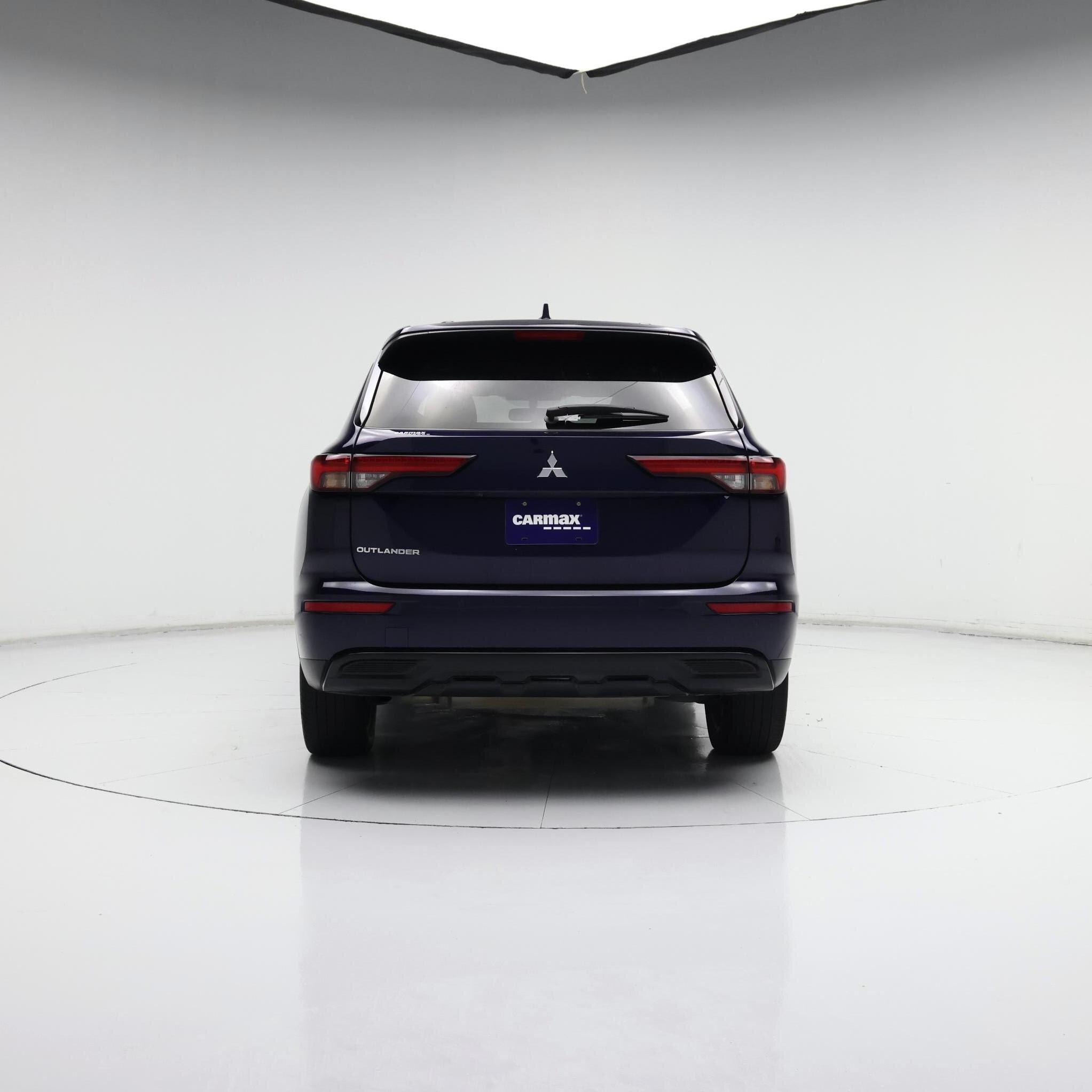 Thumbnail: 2022 Mitsubishi Outlander - 6