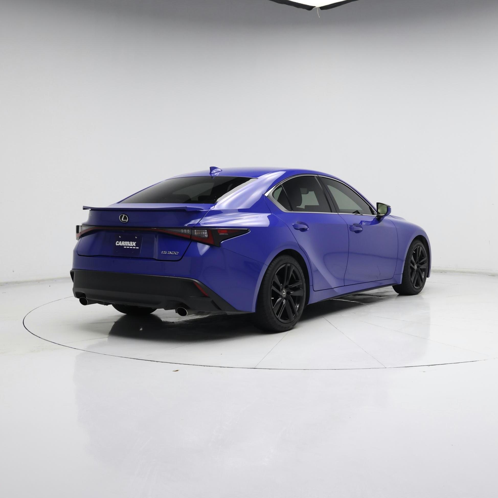 Thumbnail: 2021 Lexus IS - 8