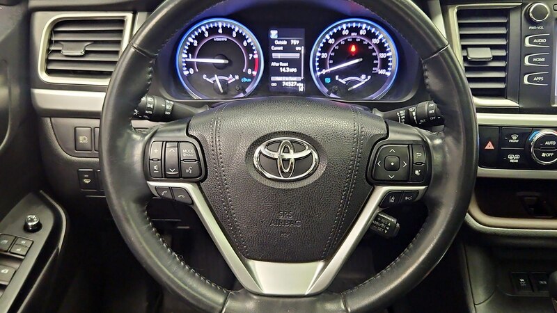 2019 Toyota Highlander XLE 10