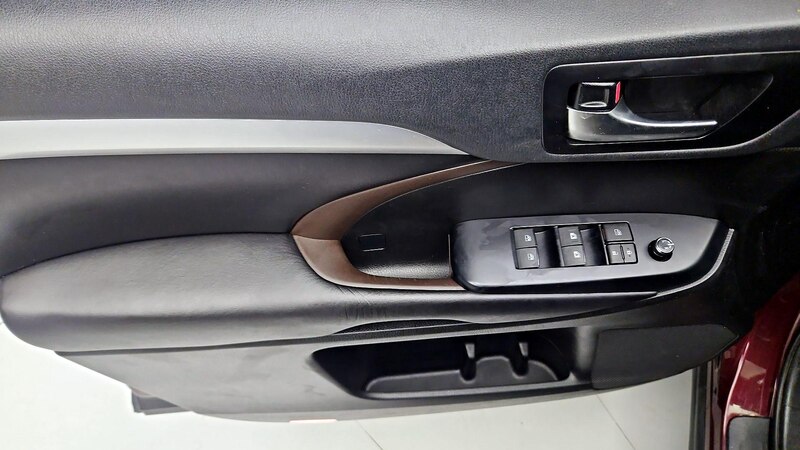 2019 Toyota Highlander XLE 12