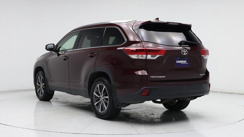 2019 Toyota Highlander XLE 2