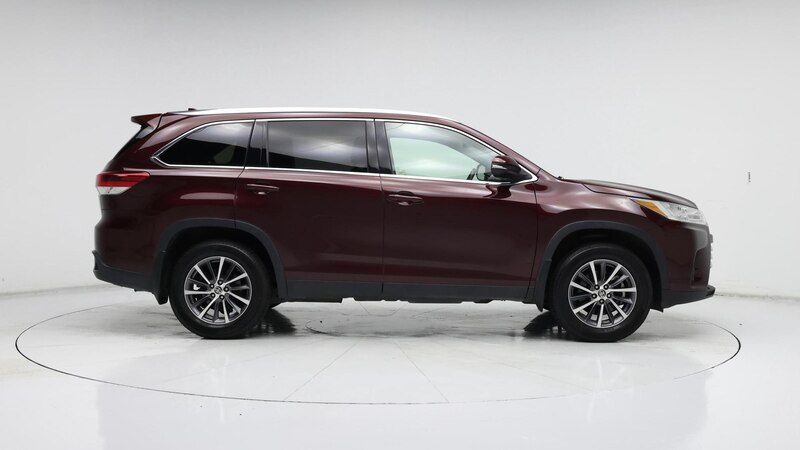 2019 Toyota Highlander XLE 7