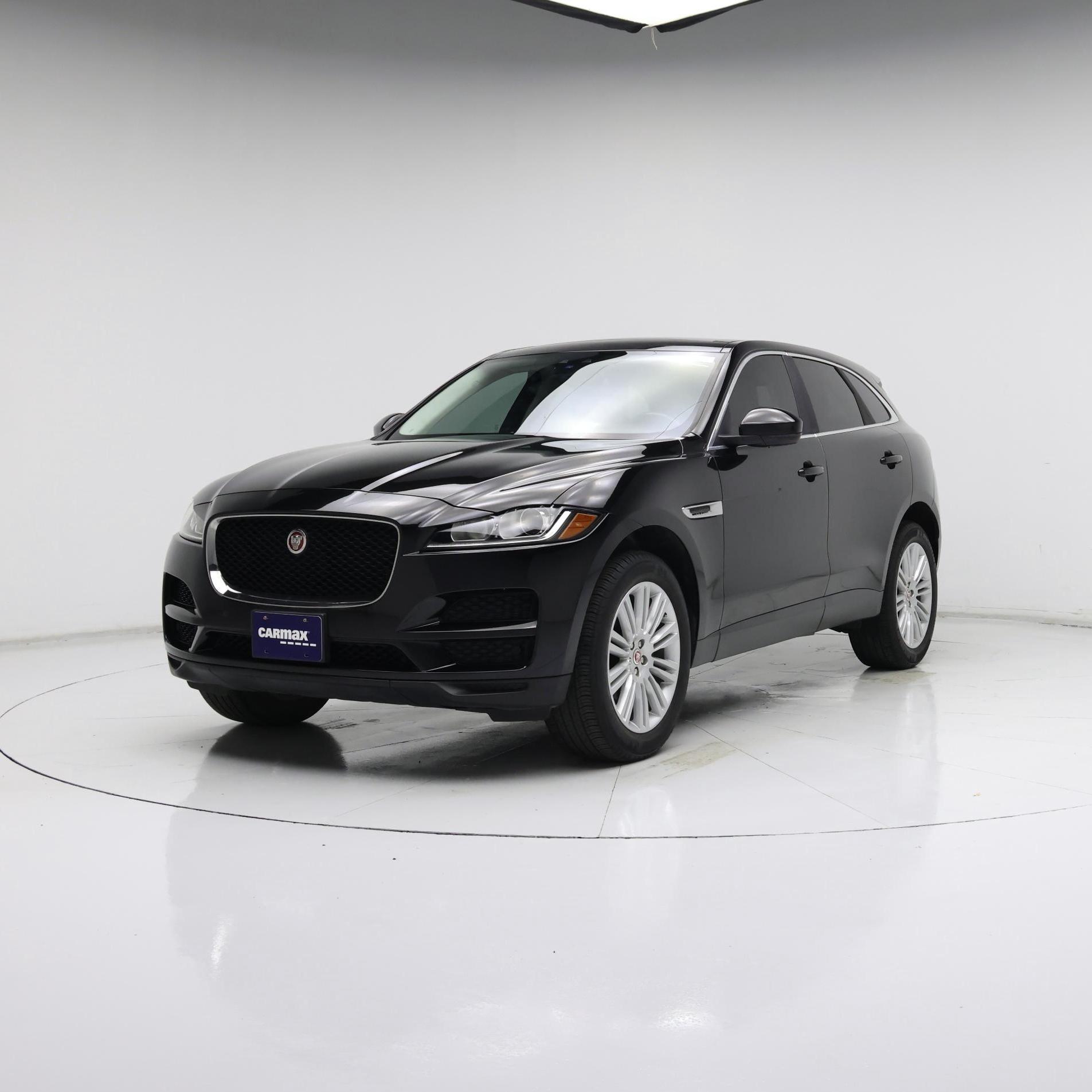 Thumbnail: 2020 Jaguar F-Pace - 4