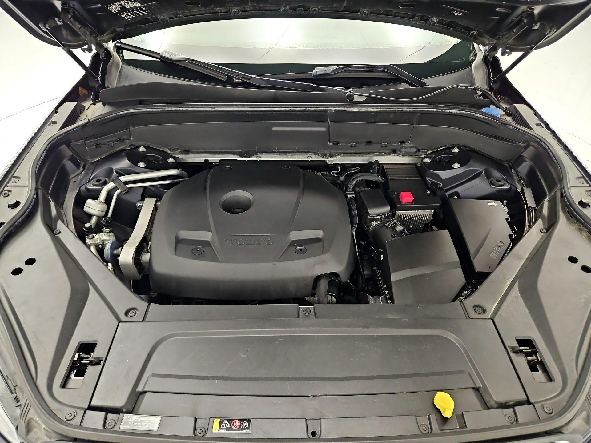 Thumbnail: 2016 Volvo XC90 - 19