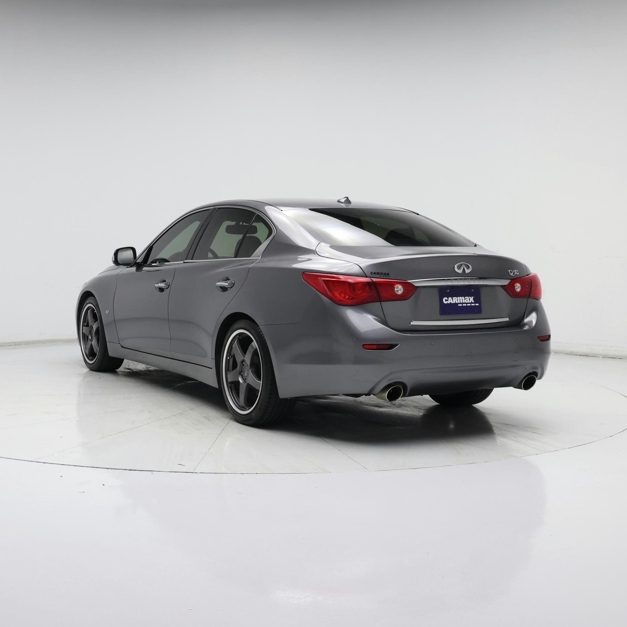 Thumbnail: 2015 INFINITI Q50 - 2