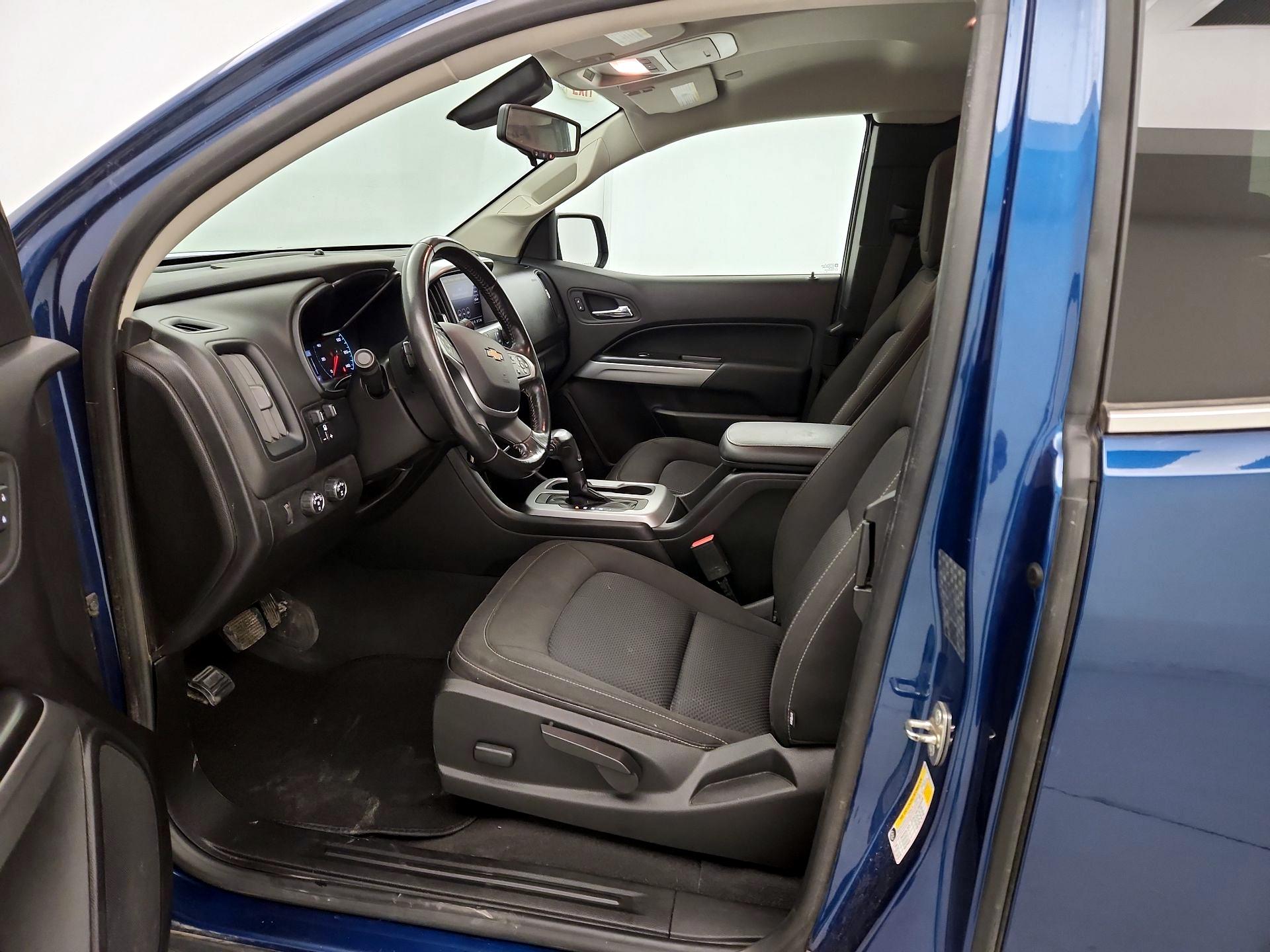 Thumbnail: 2019 Chevrolet Colorado - 11