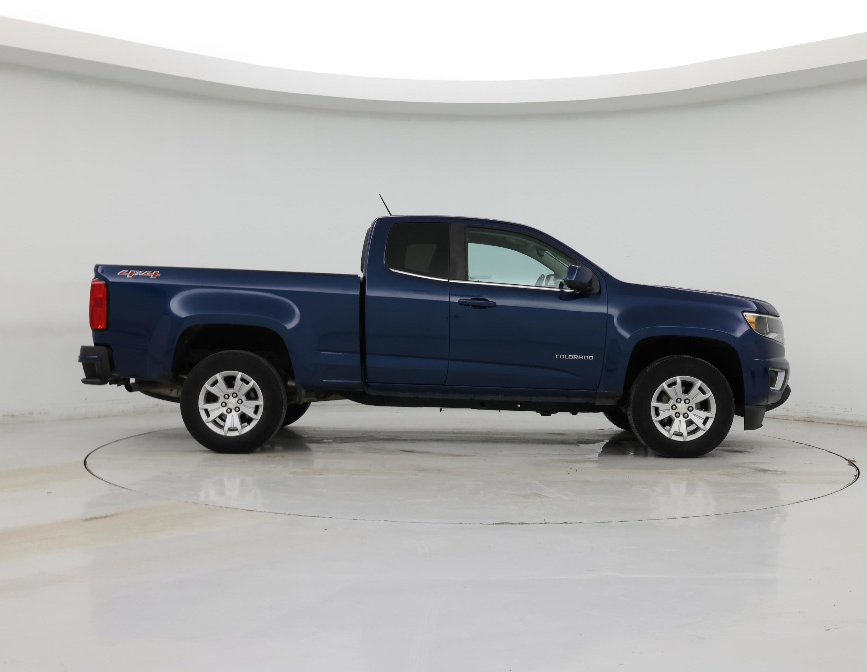 Thumbnail: 2019 Chevrolet Colorado - 7
