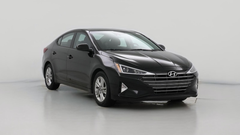 2020 Hyundai Elantra SEL Hero Image