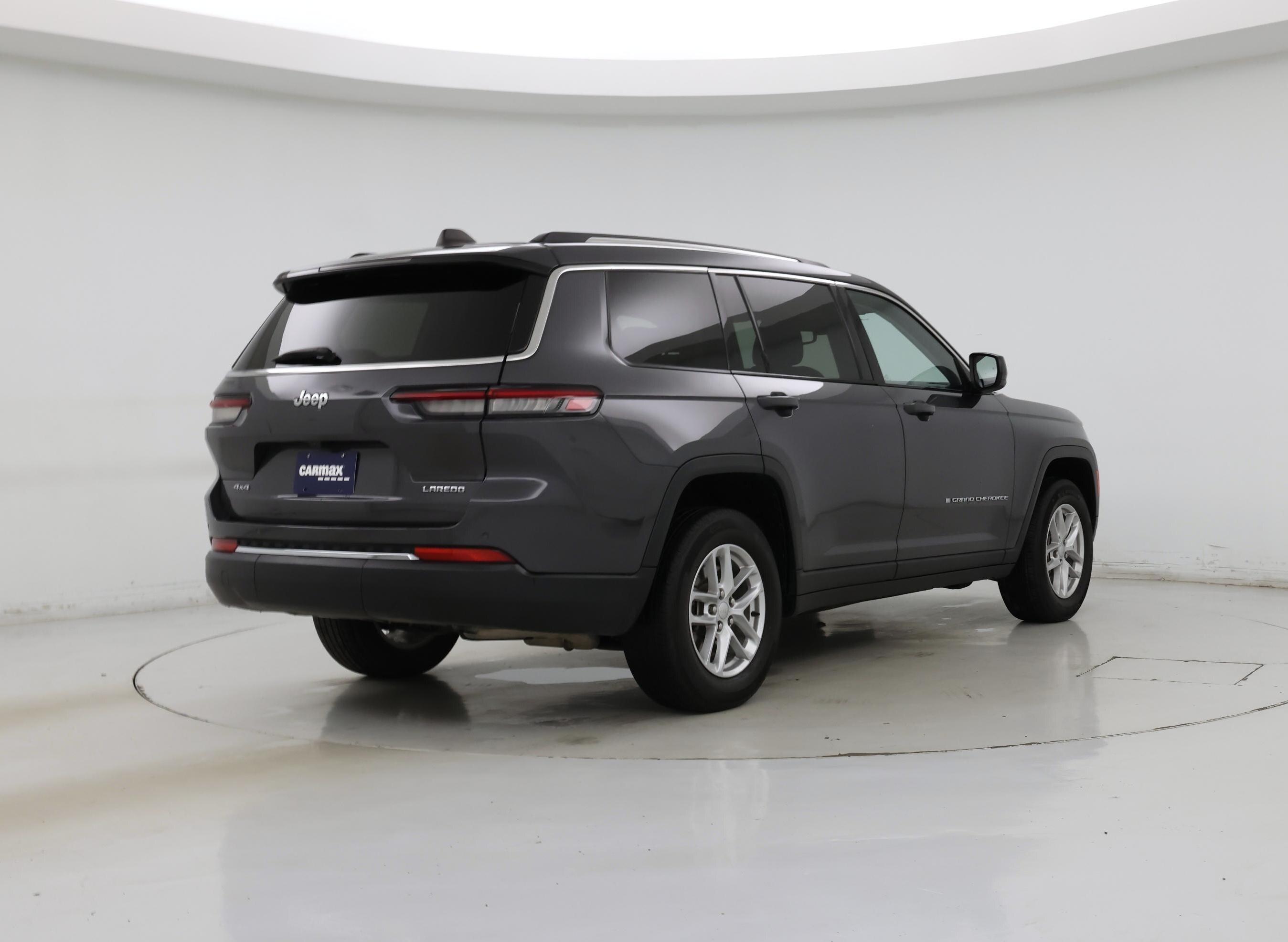 Thumbnail: 2023 Jeep Grand Cherokee L - 8