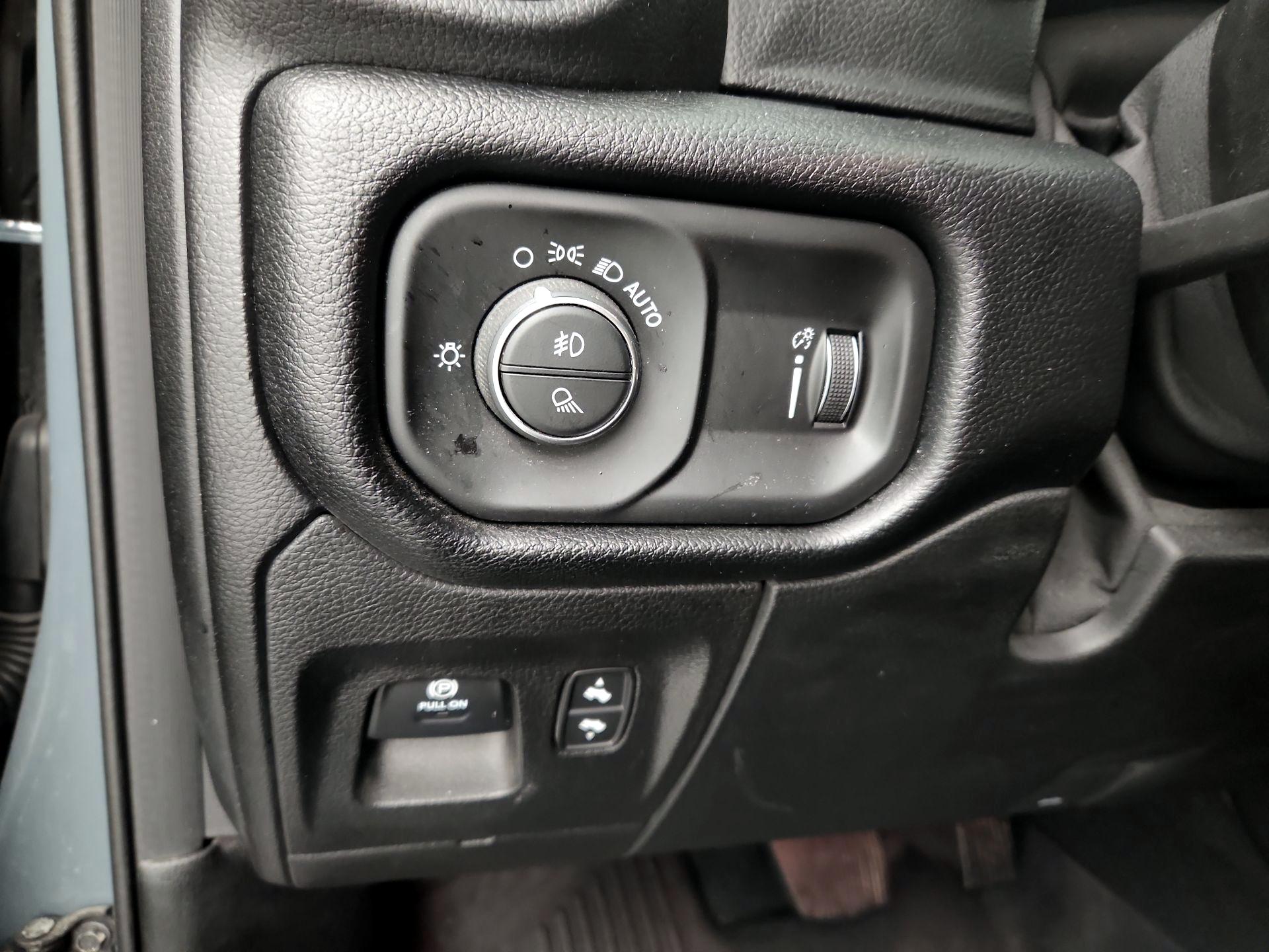 Thumbnail: 2021 RAM 1500 - 13