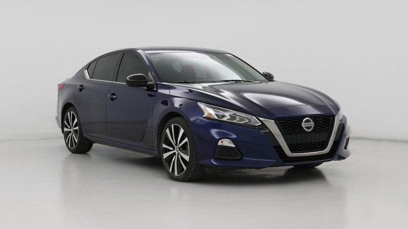 2022 Nissan Altima SR Hero Image