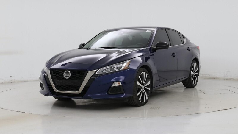 2022 Nissan Altima SR 4