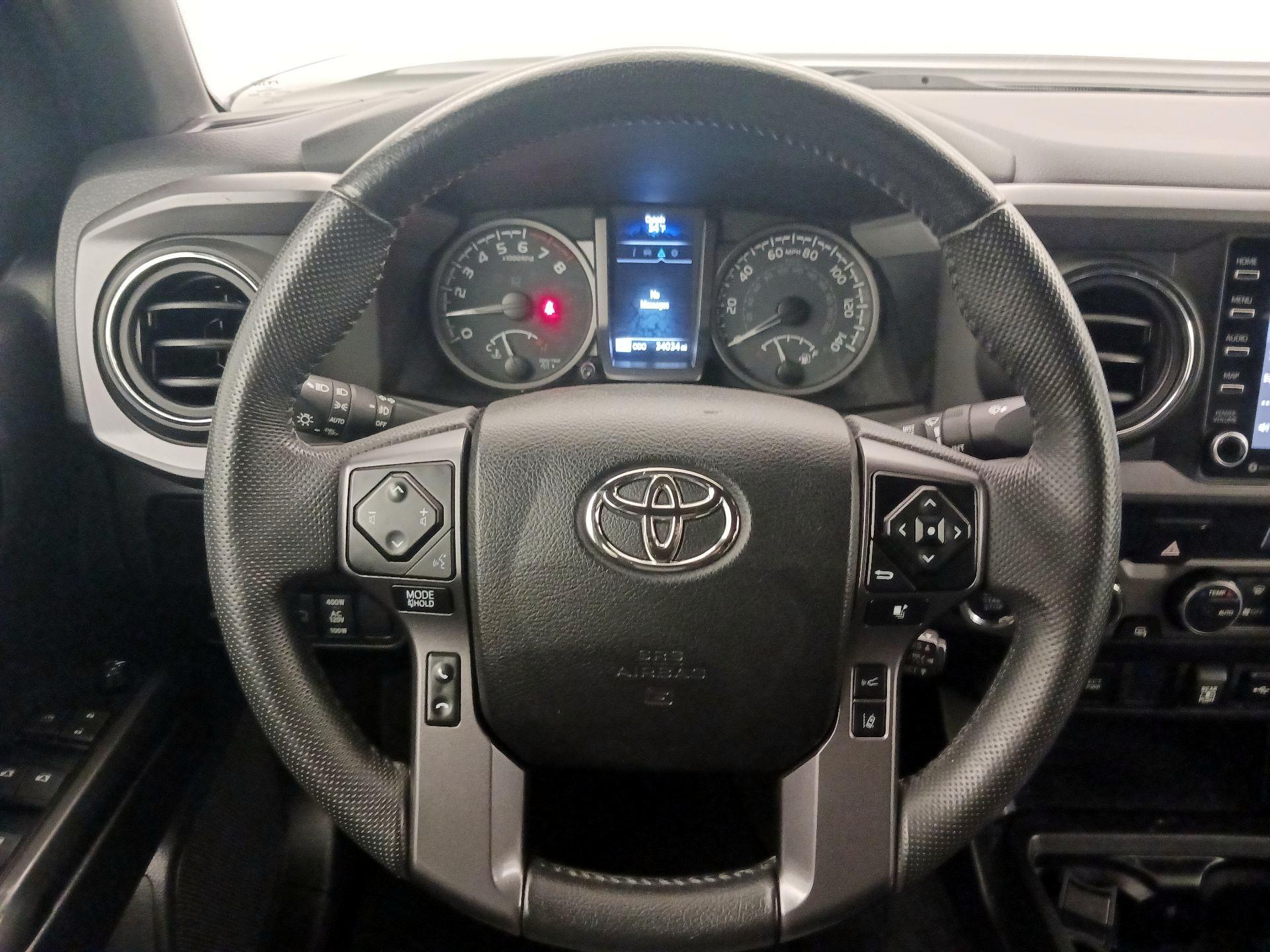 Thumbnail: 2022 Toyota Tacoma - 10