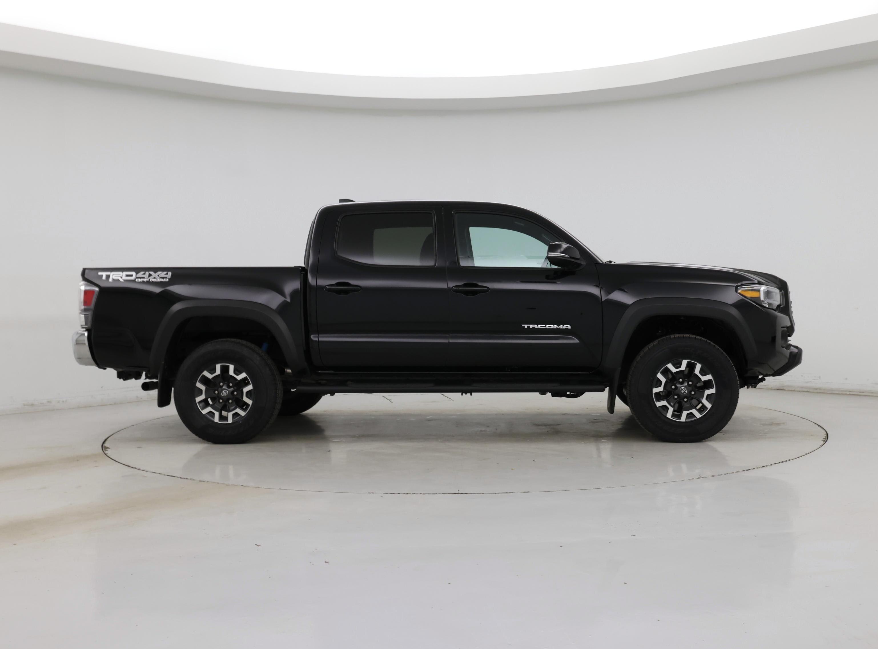 Thumbnail: 2022 Toyota Tacoma - 7