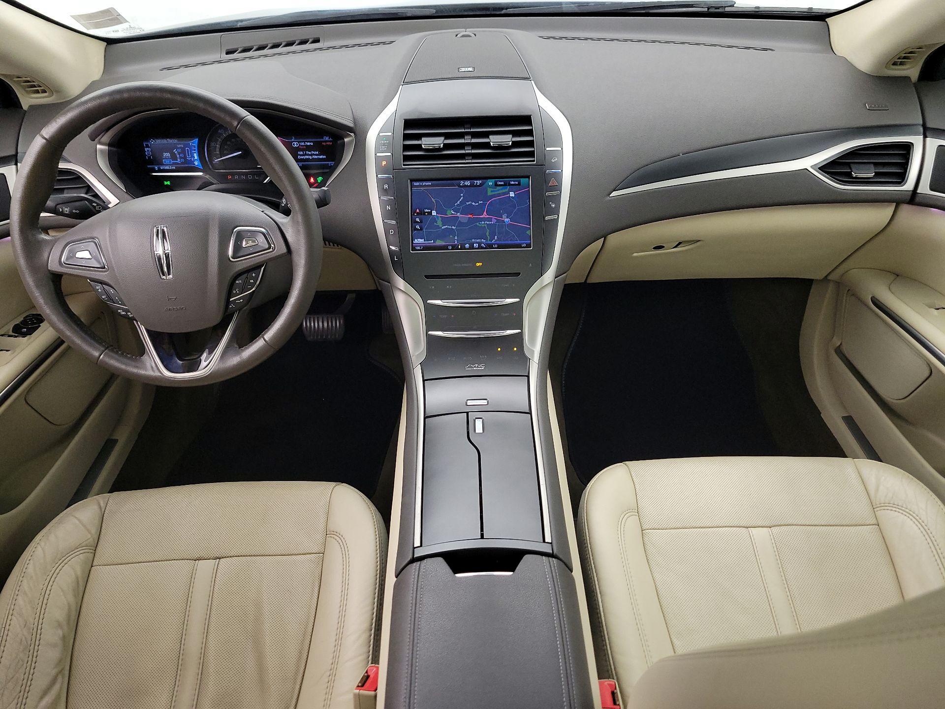 Thumbnail: 2014 Lincoln MKZ - 9