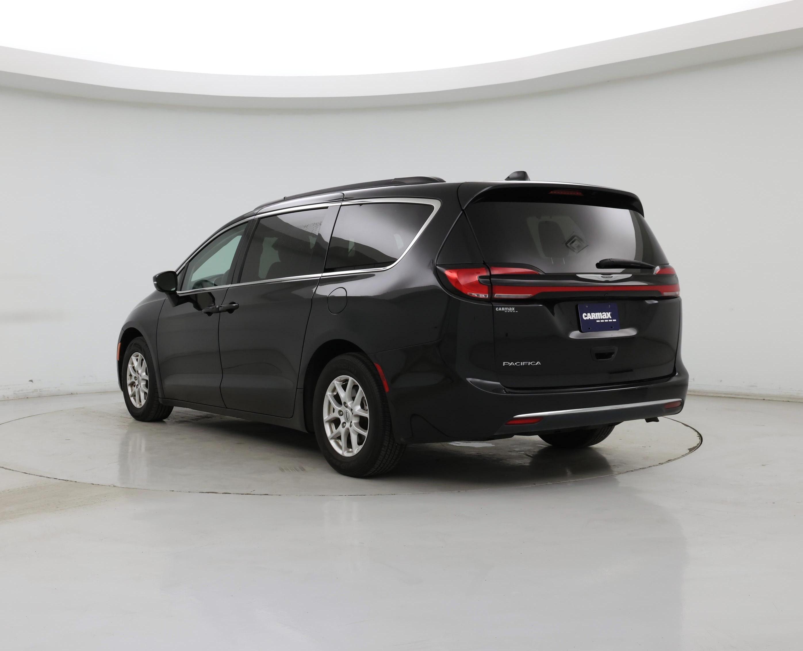 Thumbnail: 2022 Chrysler Pacifica - 2