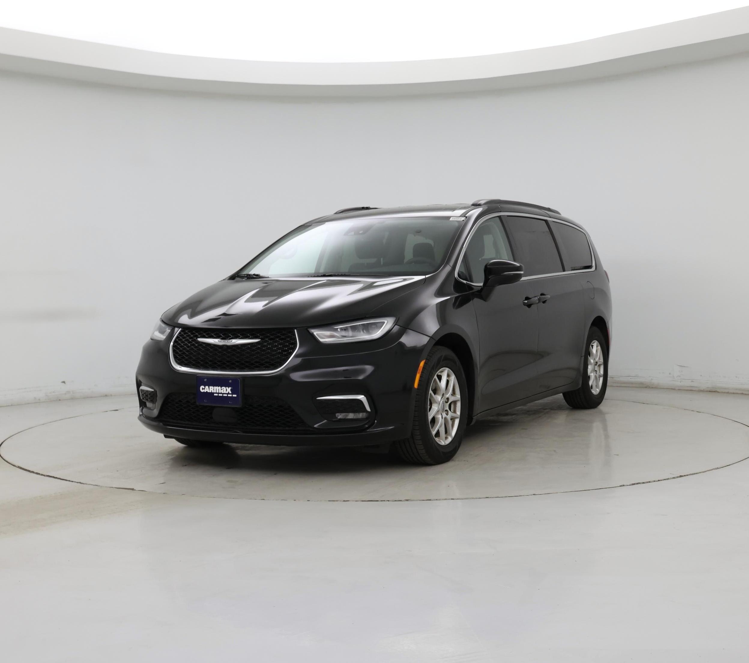 Thumbnail: 2022 Chrysler Pacifica - 4