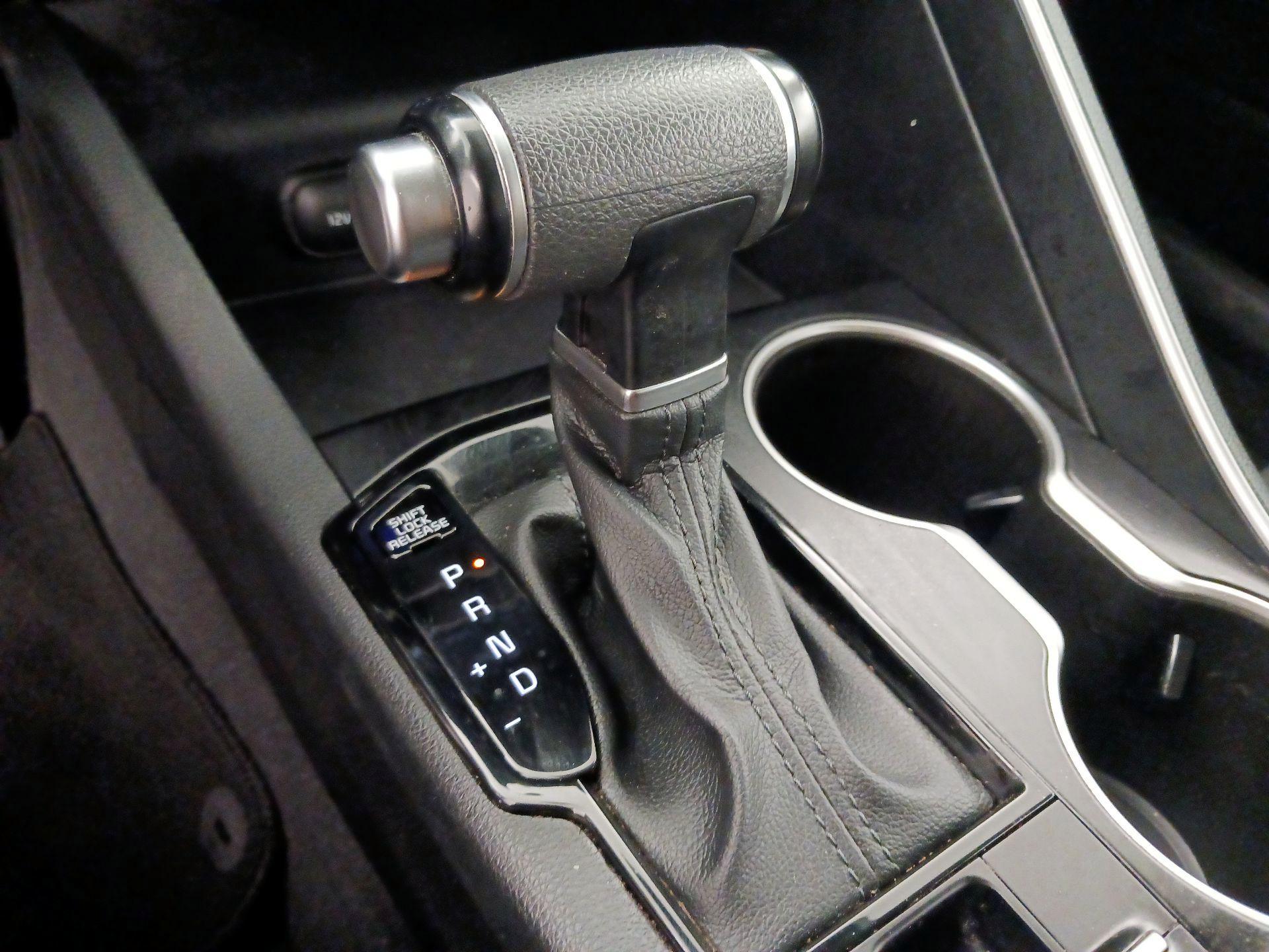 Thumbnail: 2022 Kia K5 - 17