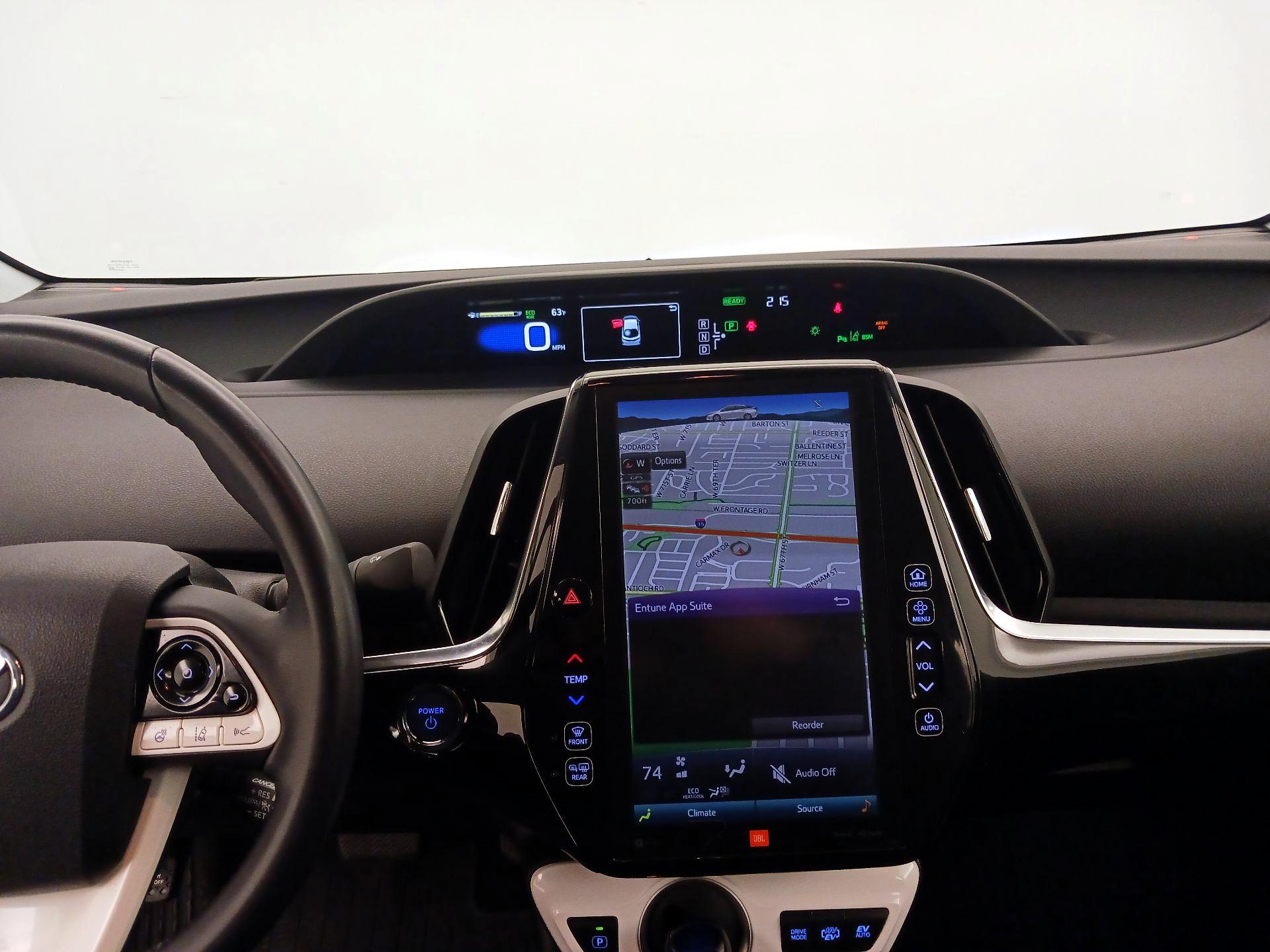 Thumbnail: 2018 Toyota Prius Prime - 9