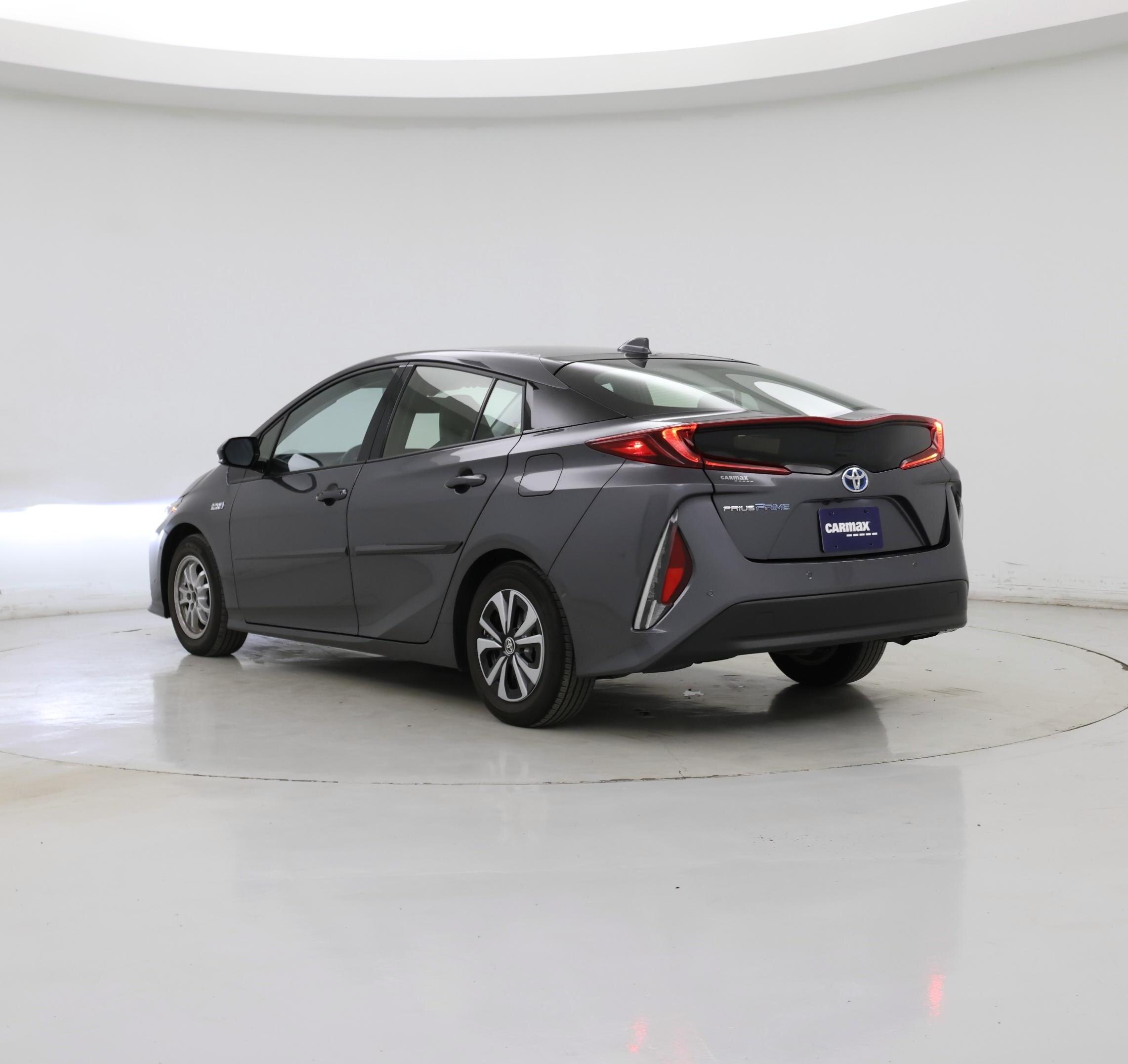 Thumbnail: 2018 Toyota Prius Prime - 2