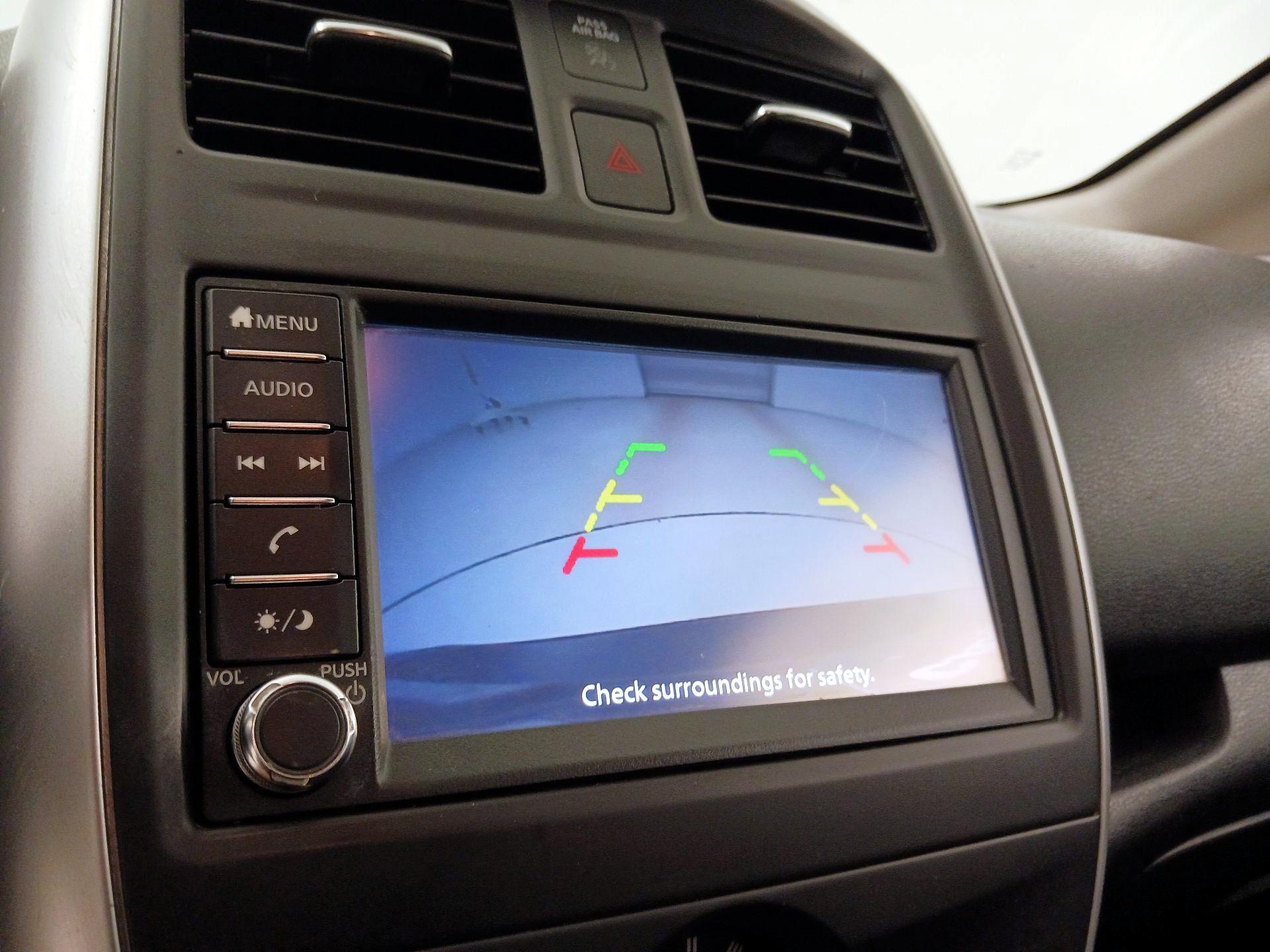 Thumbnail: 2019 Nissan Versa Note - 14