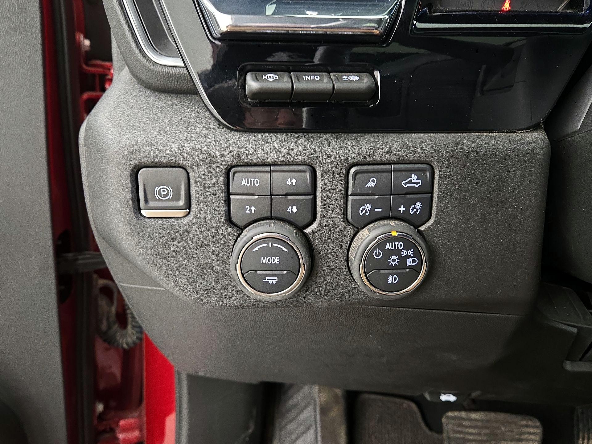Thumbnail: 2024 Chevrolet Silverado 2500 - 13