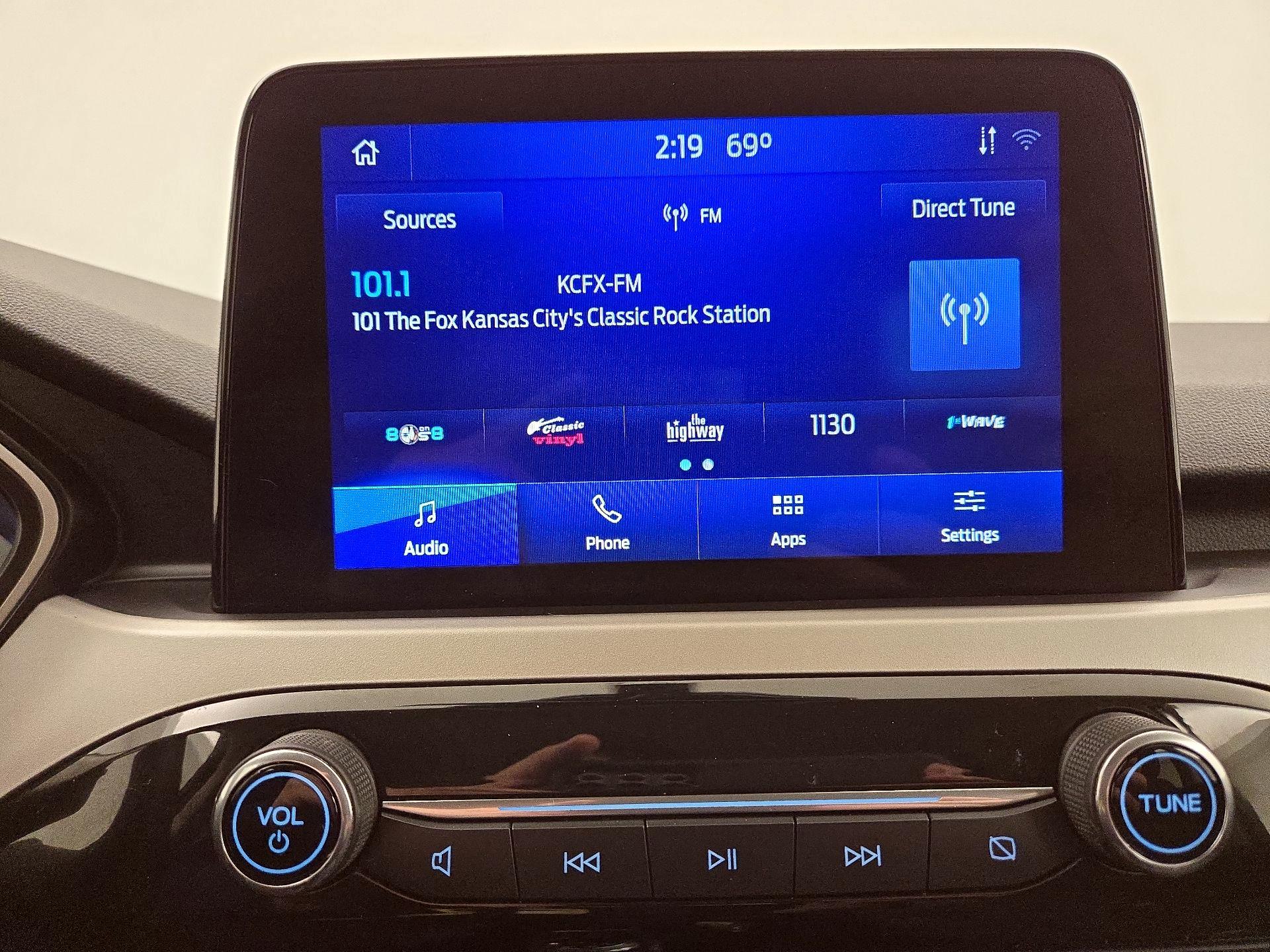 Thumbnail: 2021 Ford Escape - 15